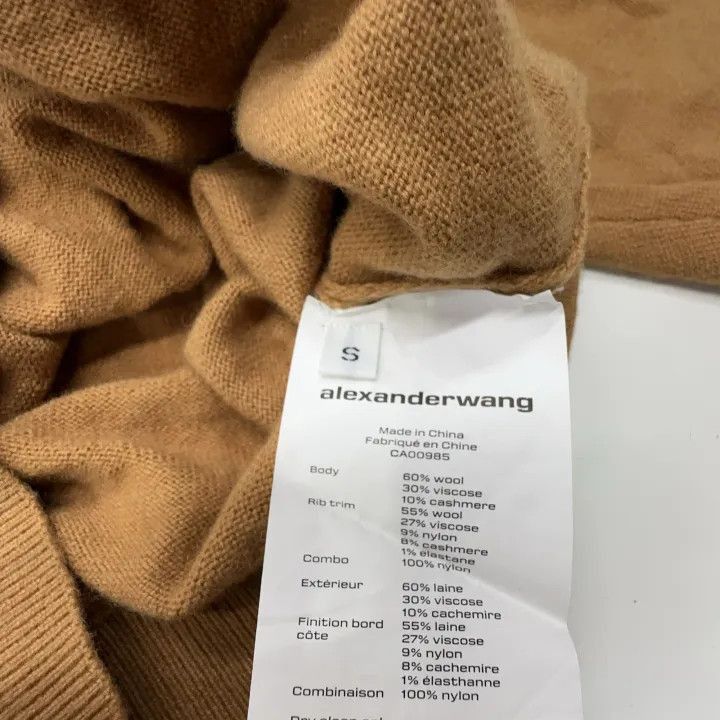 Alexander Wang Alexander Wang Off-Shoulder Cropped Cashmere Sweater - Size S / US 4 / IT 40 - 4 Thumbnail