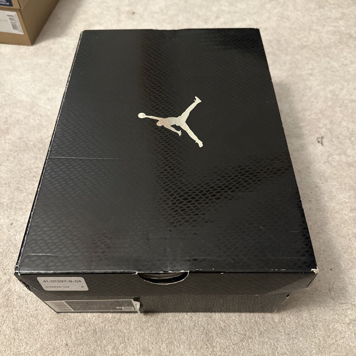 Jordan Brand Used Air Jordan 11 Retro Low ‘Navy Snakeskin’ 2019 Size US 9.5 / EU 42-43 - 6 Thumbnail