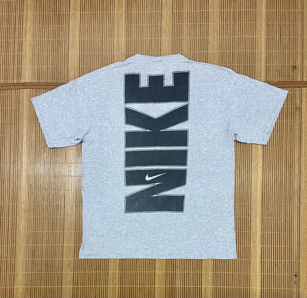 Nike VINTAGE NIKE BACK HIT TEE. Size US M / EU 48-50 / 2 - 1 Thumbnail