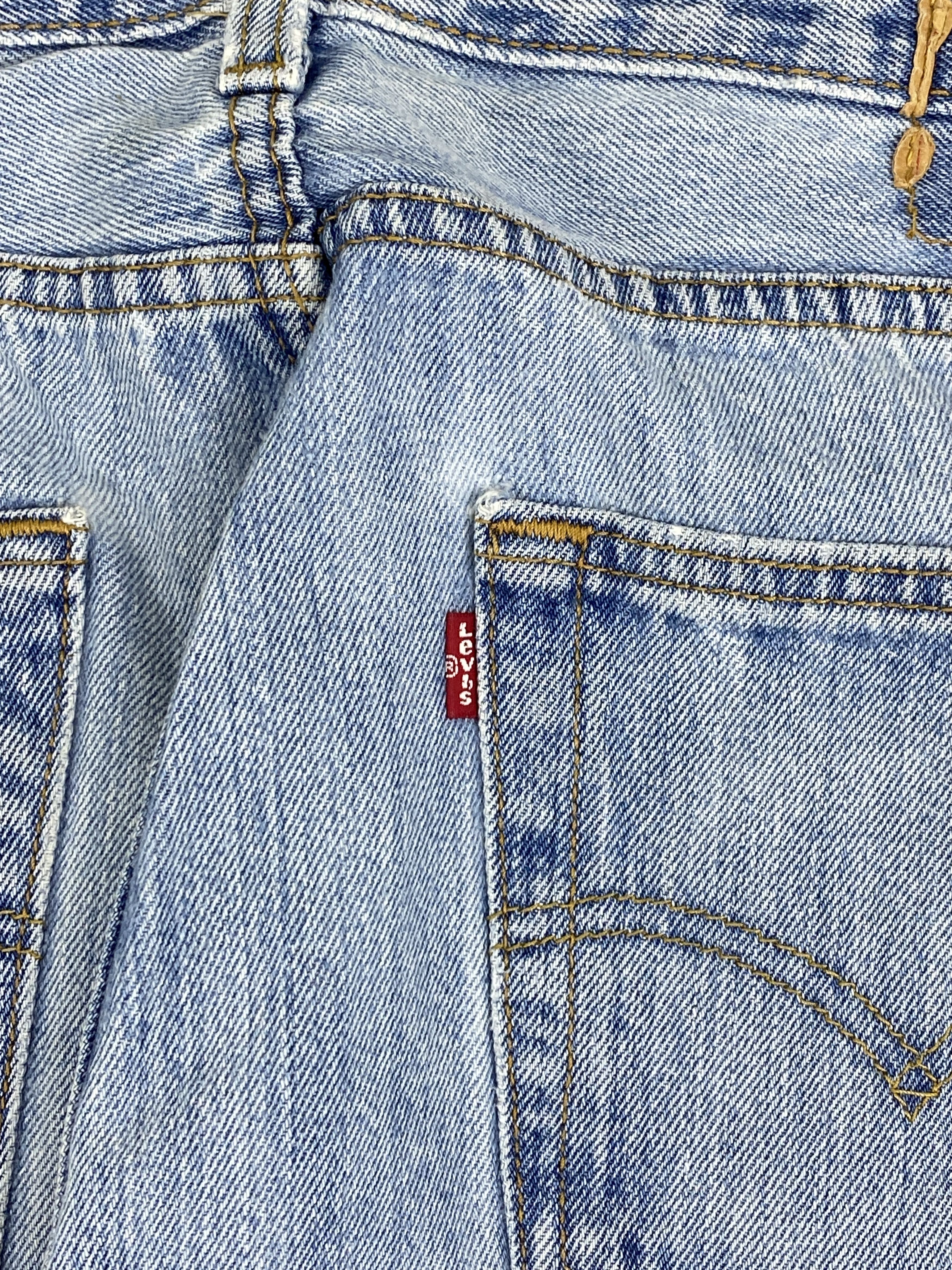 Levi's × Vintage Light Blue Vintage Levis 501 Jeans Size US 35 - 5 Thumbnail