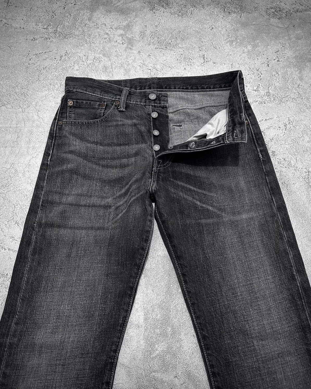 Levi's × Levi's Made & Crafted × Levi's Vintage Clothing Levi's 501 Stone Washed Denim Jeans Size US 29 - 2 Thumbnail
