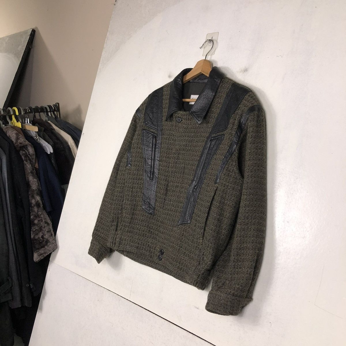 Japanese Brand 📌VINTAGE CROPPED BIKER BOMBER JACKET CACHAREL ISSEY MIYAKE Size US M / EU 48-50 / 2 - 3 Thumbnail