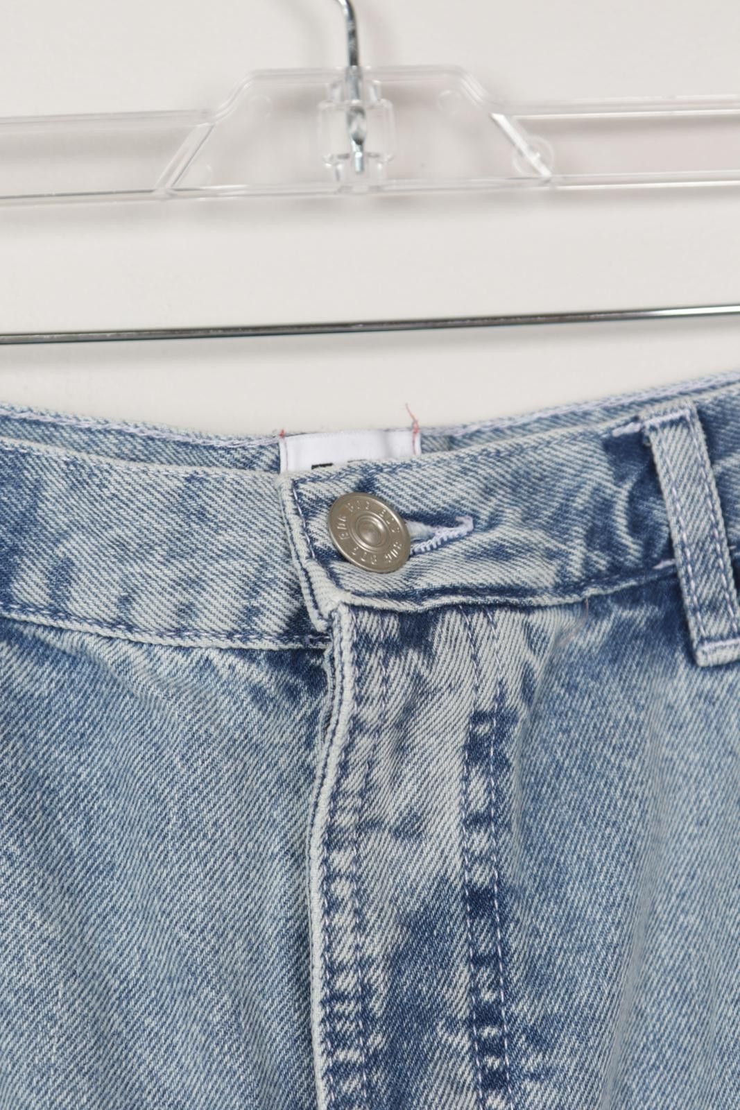 Bdg 2020's BDG Light Wash High Rise Carpenter Denim Shorts Size 40" / US 18 - 3 Thumbnail