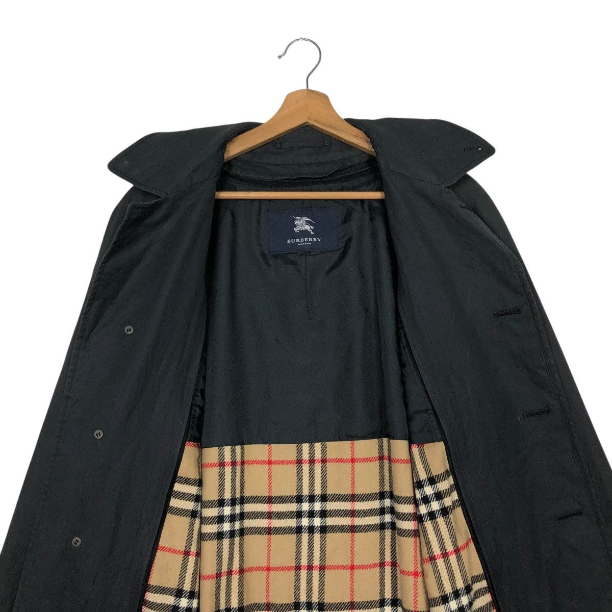 Burberry 🔥VINTAGE LONG TRENCH COAT BURBERRY LONDON NOVA CHECK LINING Size US M / EU 48-50 / 2 - 17 Thumbnail