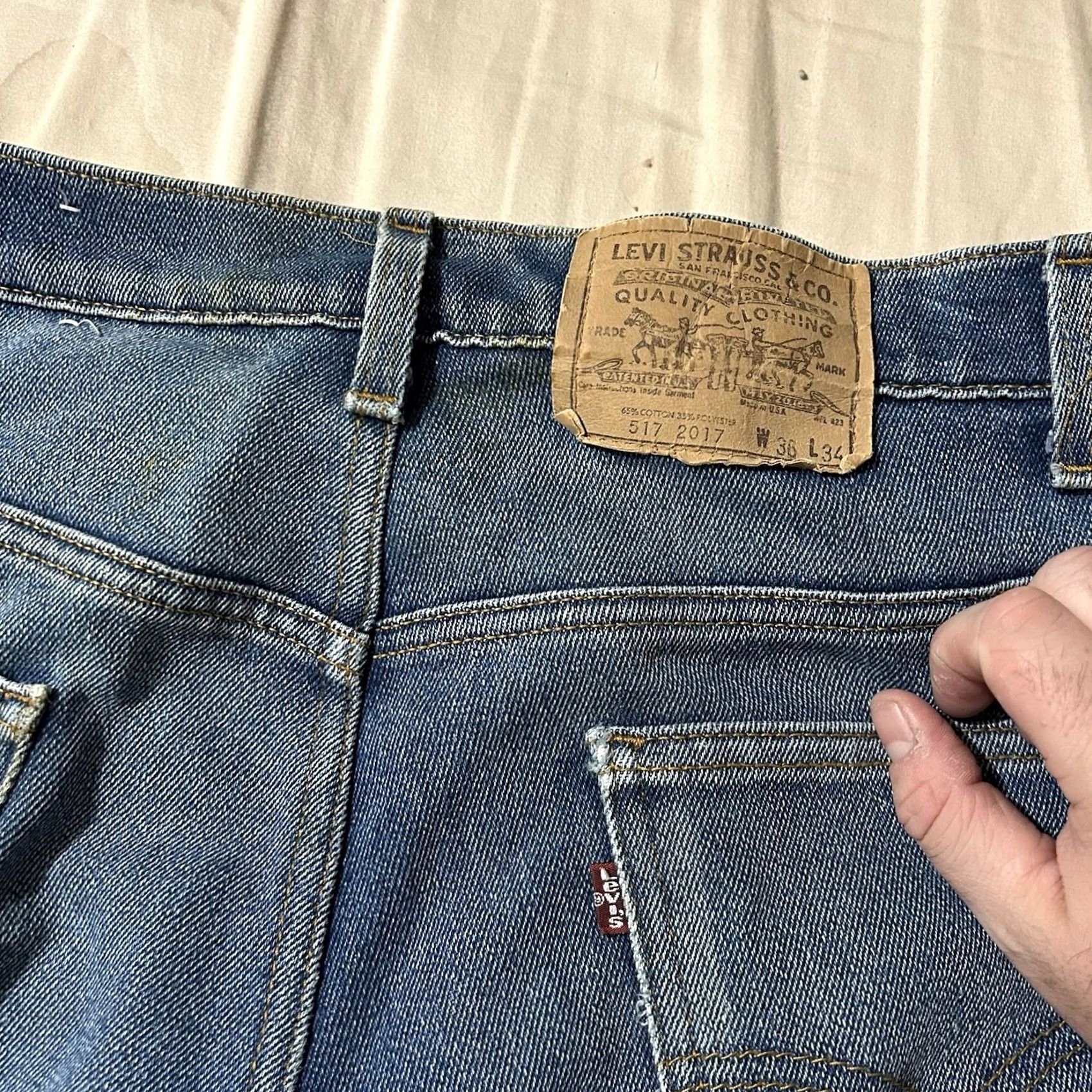 Levi's VINTAGE Levi's 517 Bootcut Jeans Men 36 X 34 Blue 80s Flare Worn Faded 517 Bootcut Jeans Mens Size US 36 / EU 52 - 3 Thumbnail