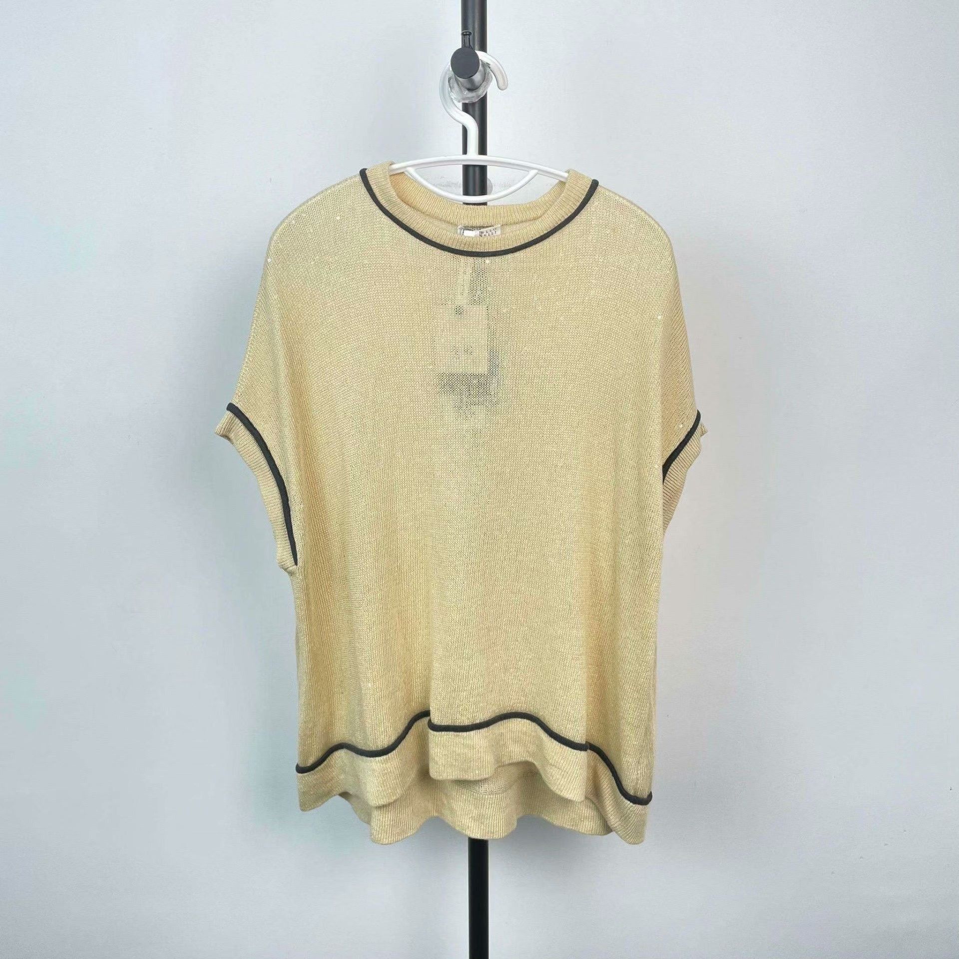 Brunello Cucinelli Brunello Cucinelli Knit Sweater M Women Size M / US 6-8 / IT 42-44 - 1 Thumbnail