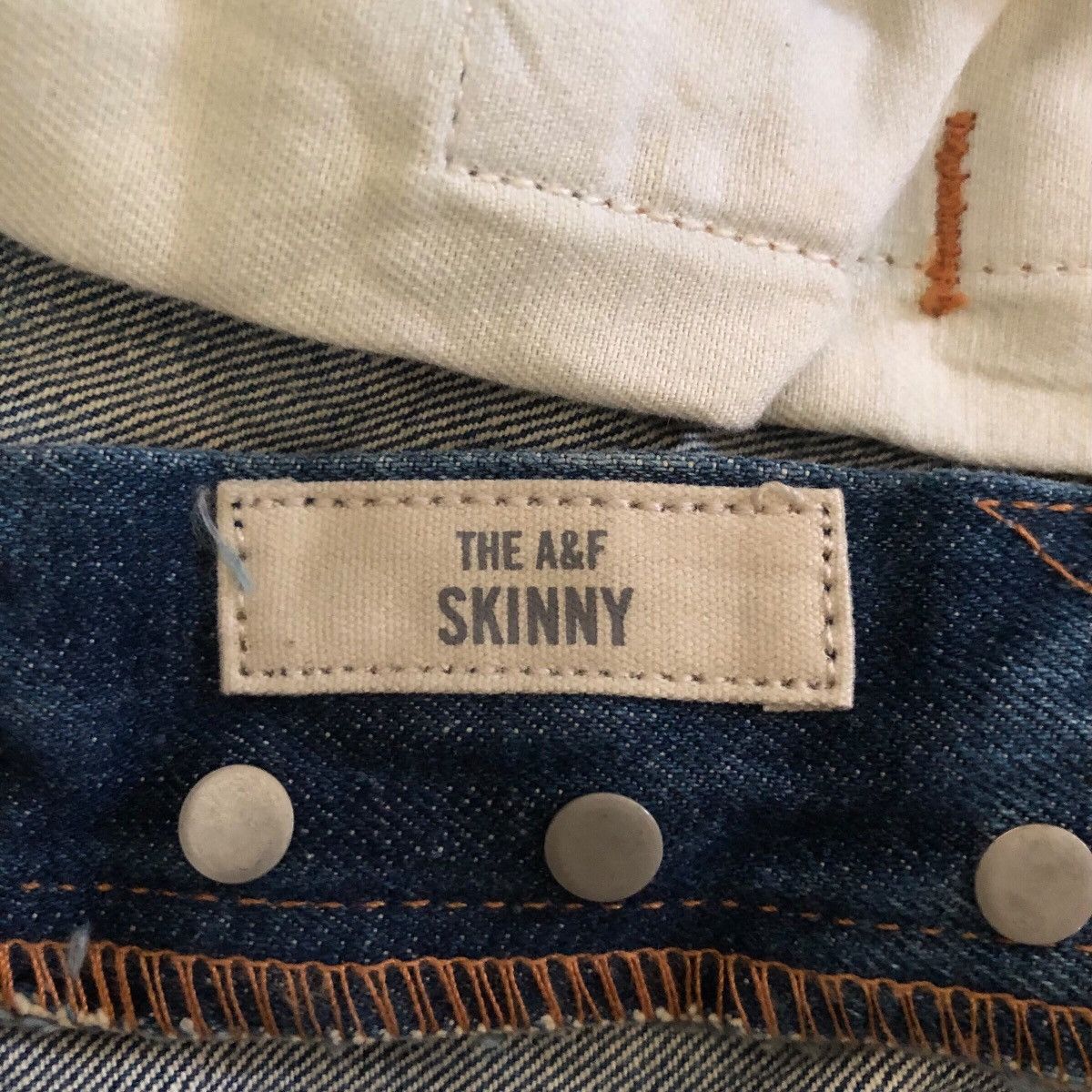 Abercrombie & Fitch Vintage Abercrombie and Fitch Distressed Womenswear Denim Size 33" - 18 Thumbnail
