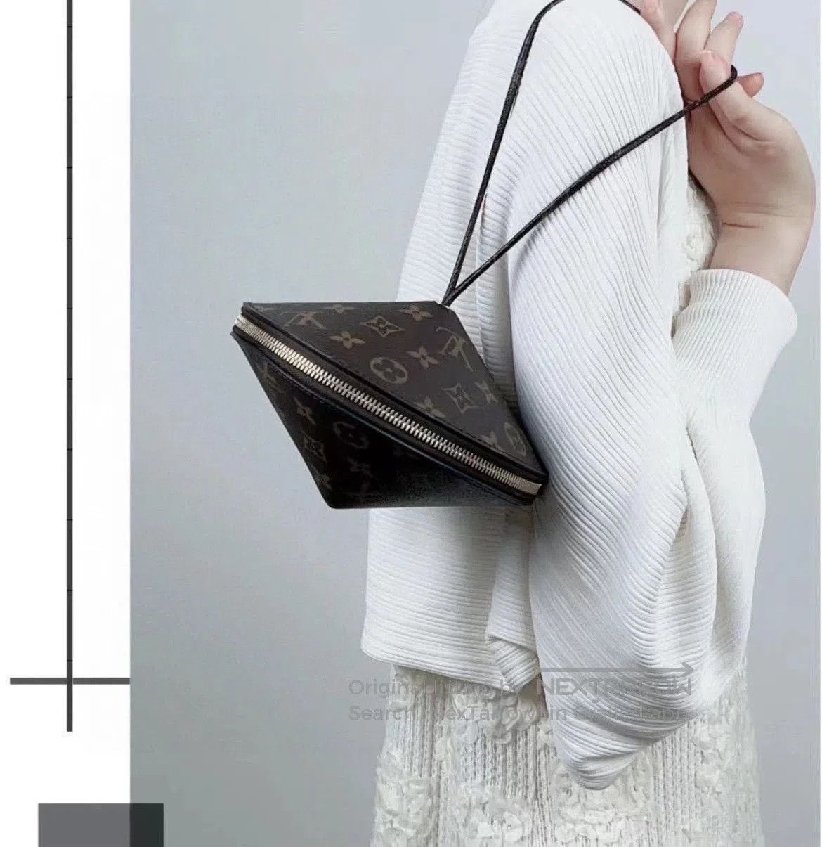 Louis Vuitton LV Monogram UFO Runway Bag. Size ONE SIZE - 1 Thumbnail