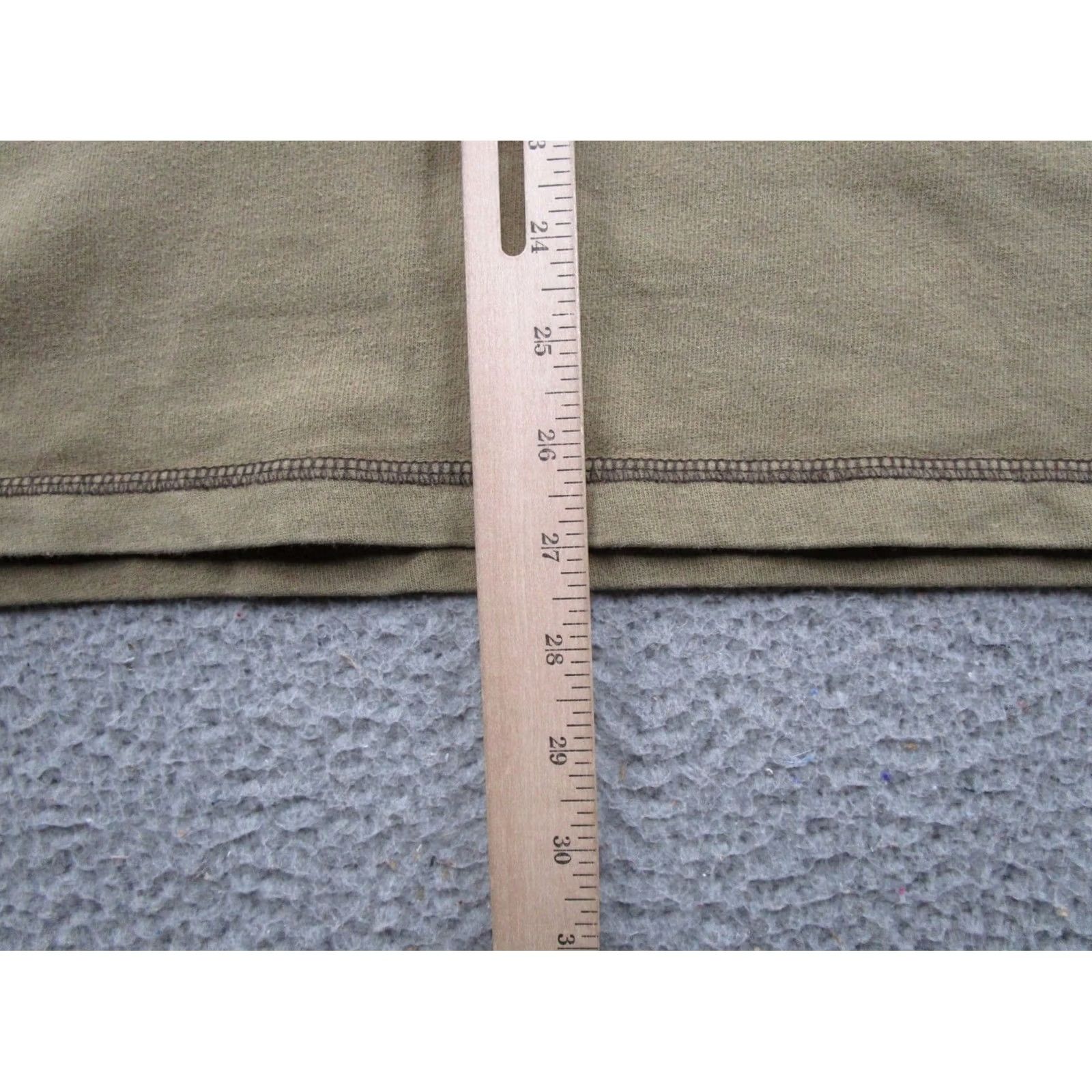 Vintage VINTAGE Columbia Long Sleeve Shirt Mens Size L Beige Crew Neck Logo Knit Cotton 2020s Fall Winter Spring Summer Men Size US L / EU 52-54 / 3 - 7 Thumbnail