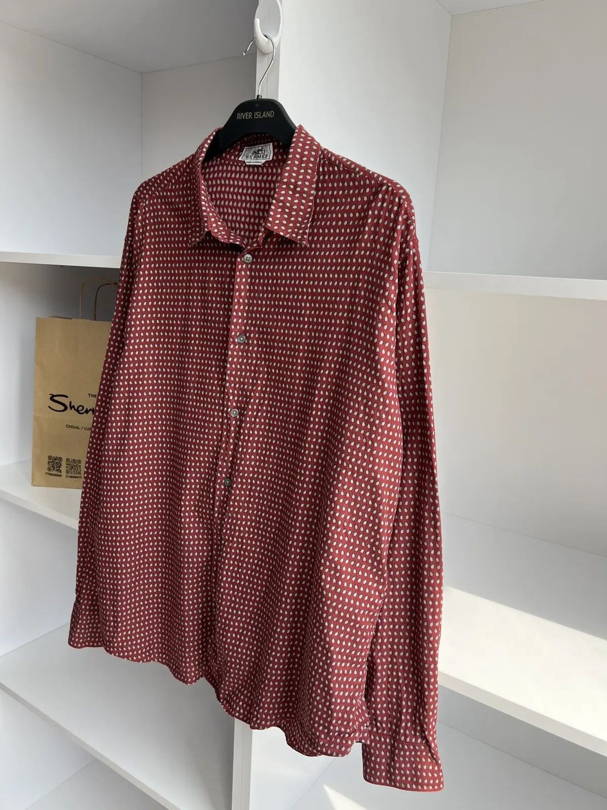 Designer × Hermes × Vintage Vintage Hermes Penguin Imprinted Fitted Coton Shirt Size US M / EU 48-50 / 2 - 6 Thumbnail