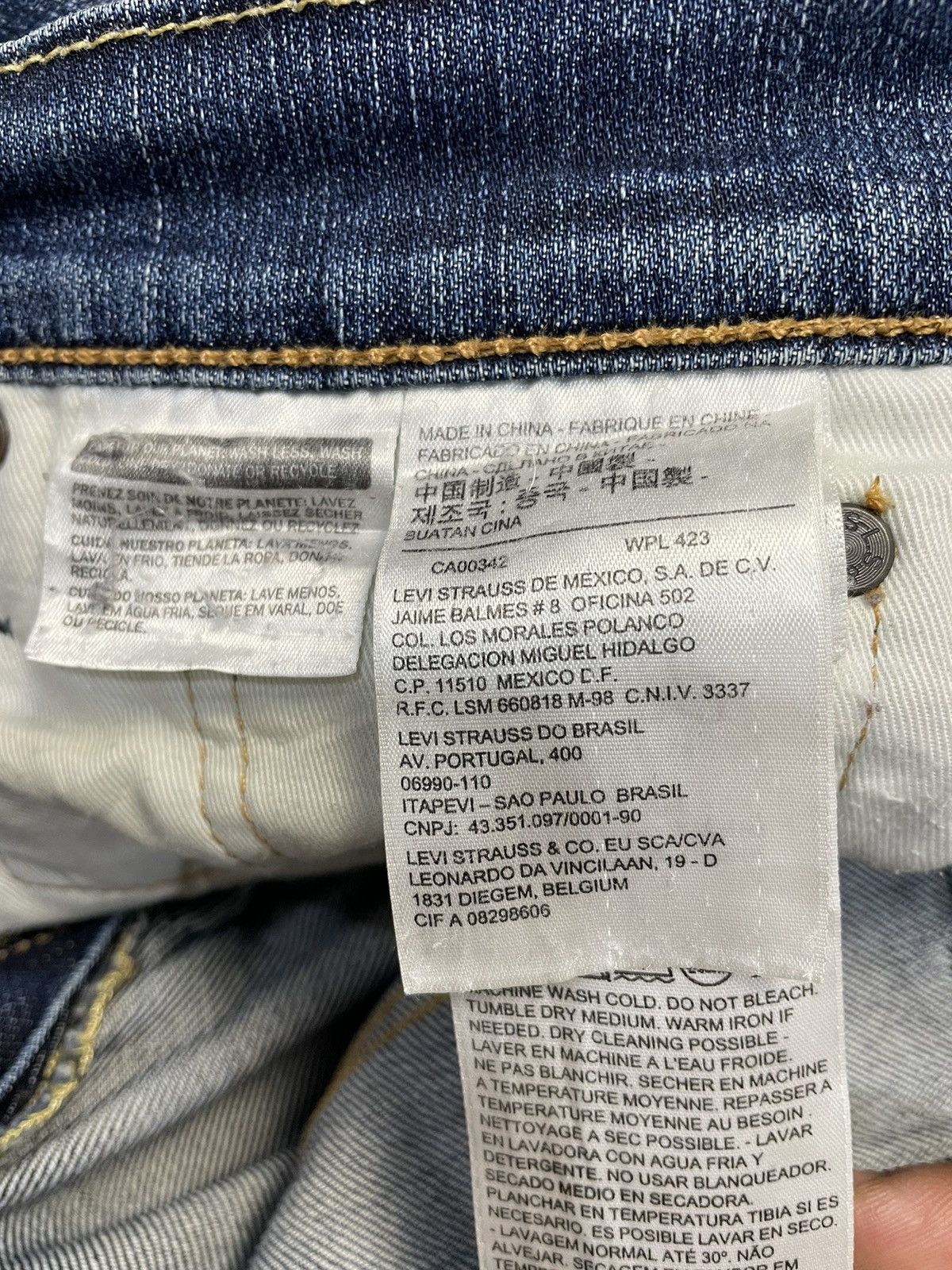Levi's Vintage Levi's 541 Distressed Faded Jeans Size US 30 / EU 46 - 10 Thumbnail