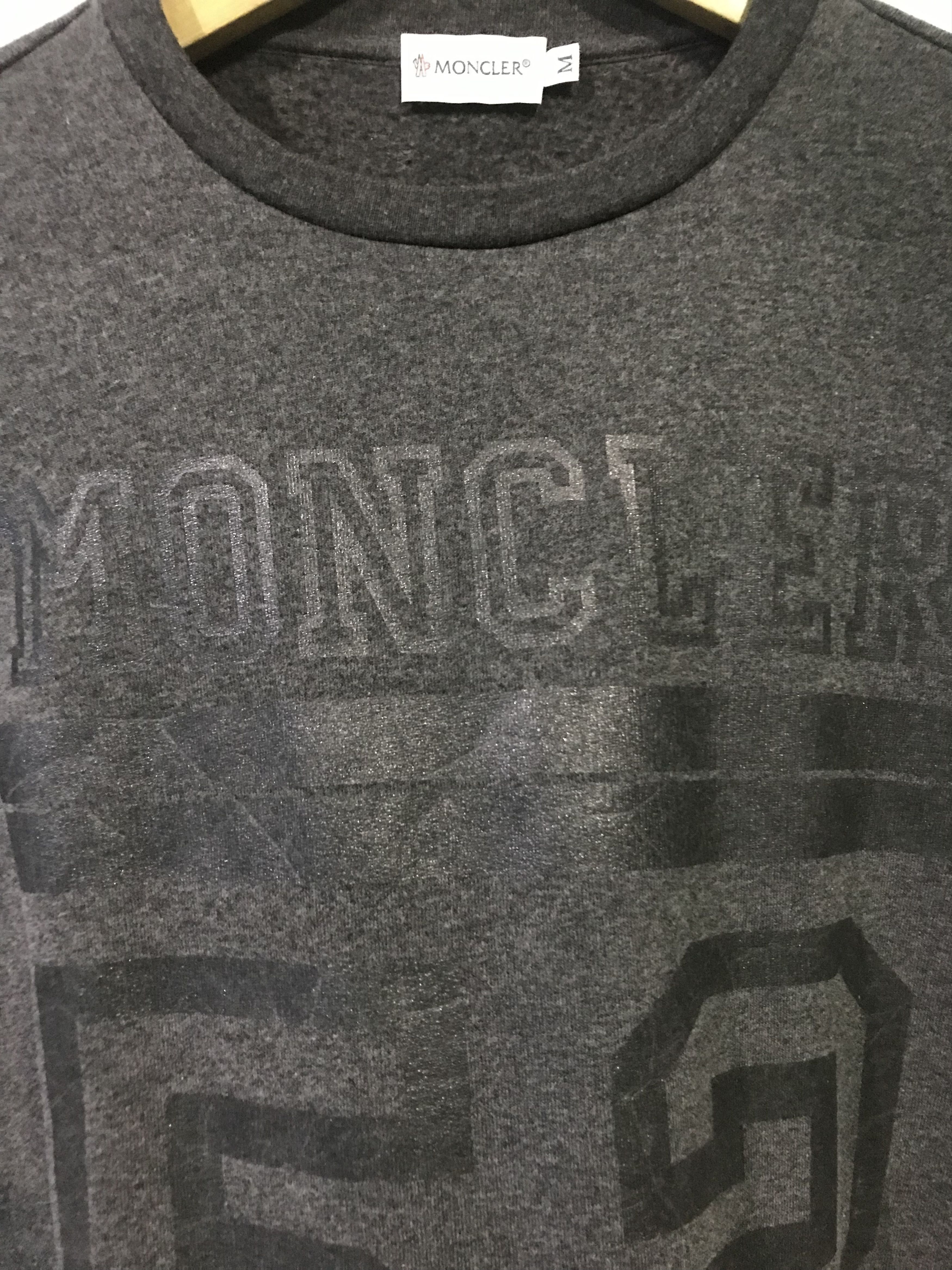 Moncler Moncler maglia girocollo 52 logo sweatshirt grey Size US M / EU 48-50 / 2 - 3 Thumbnail