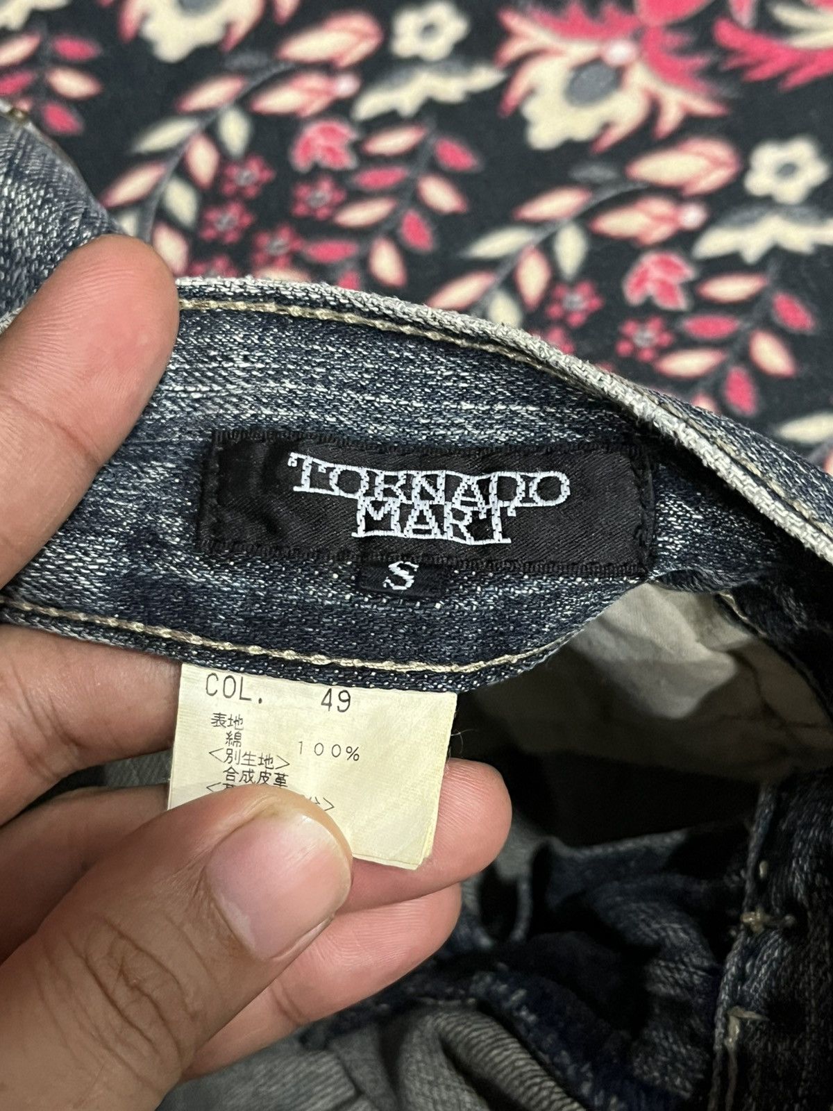 Tornado Mart Tornado Mart Python Pocket Distressed Blue Wash Flare Jeans Size 30" / US 8 / IT 44 - 17 Thumbnail