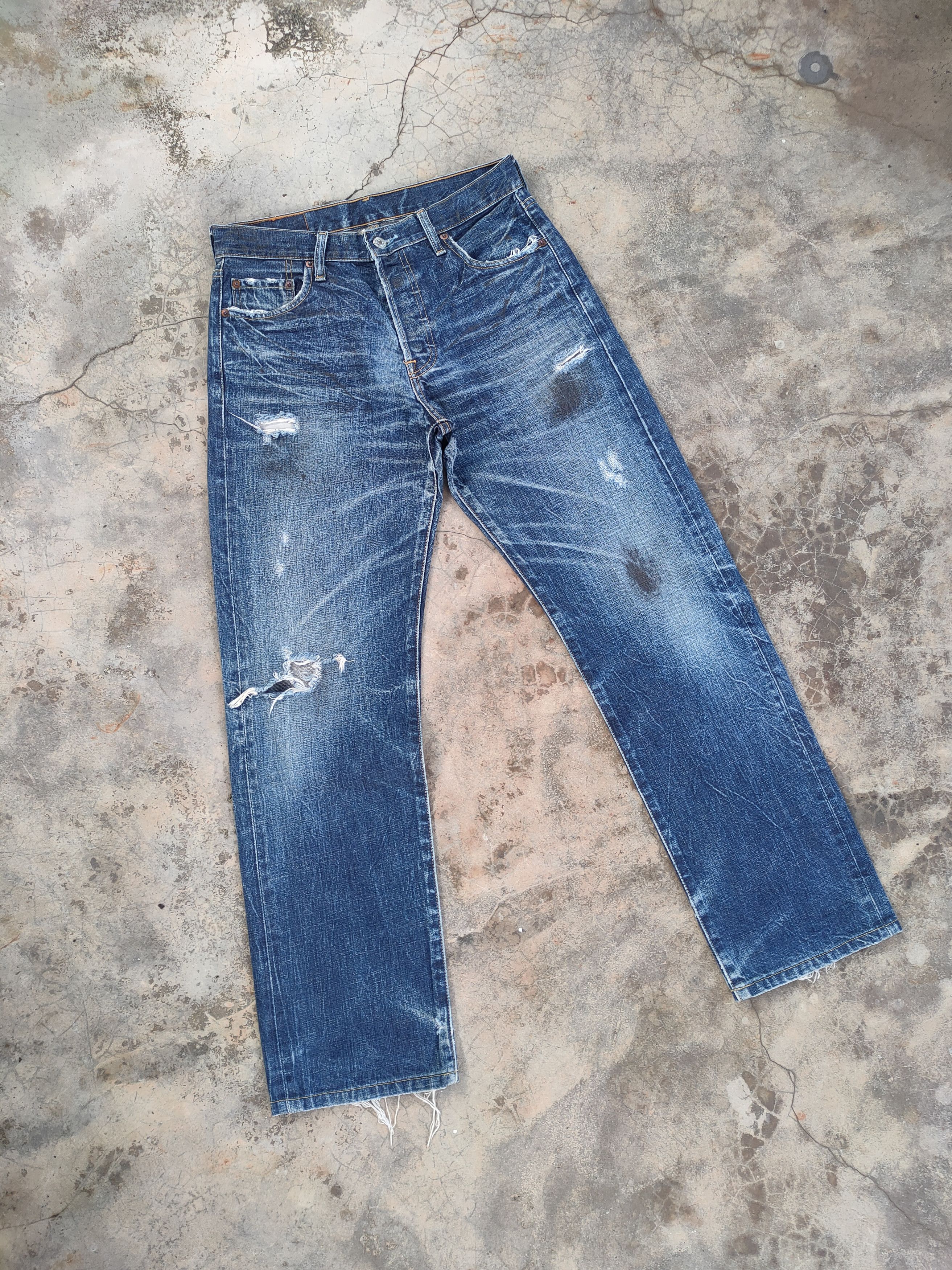 Jean × Levi's Vintage Clothing W30 VINTAGE LEVI'S 501 RUSTY DISTRESSED JEAN DENIM PANTS Size US 30 / EU 46 - 2 Thumbnail