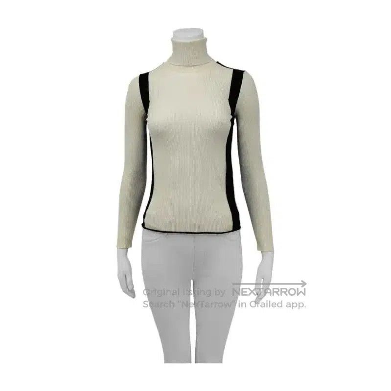 Louis Vuitton Beige Wool Long Sleeve Pullover .