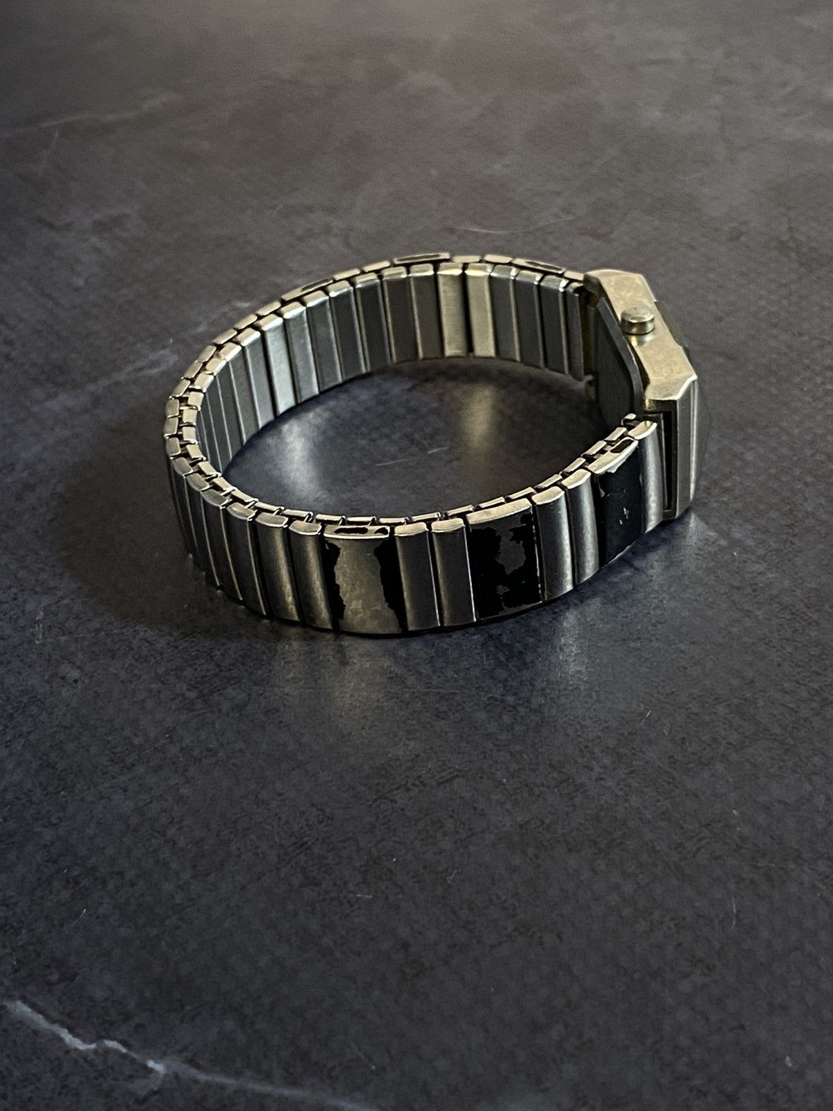 Vintage Futuristic Quartz Two-Tone Watch Japanese Brand Size ONE SIZE - 7 Thumbnail