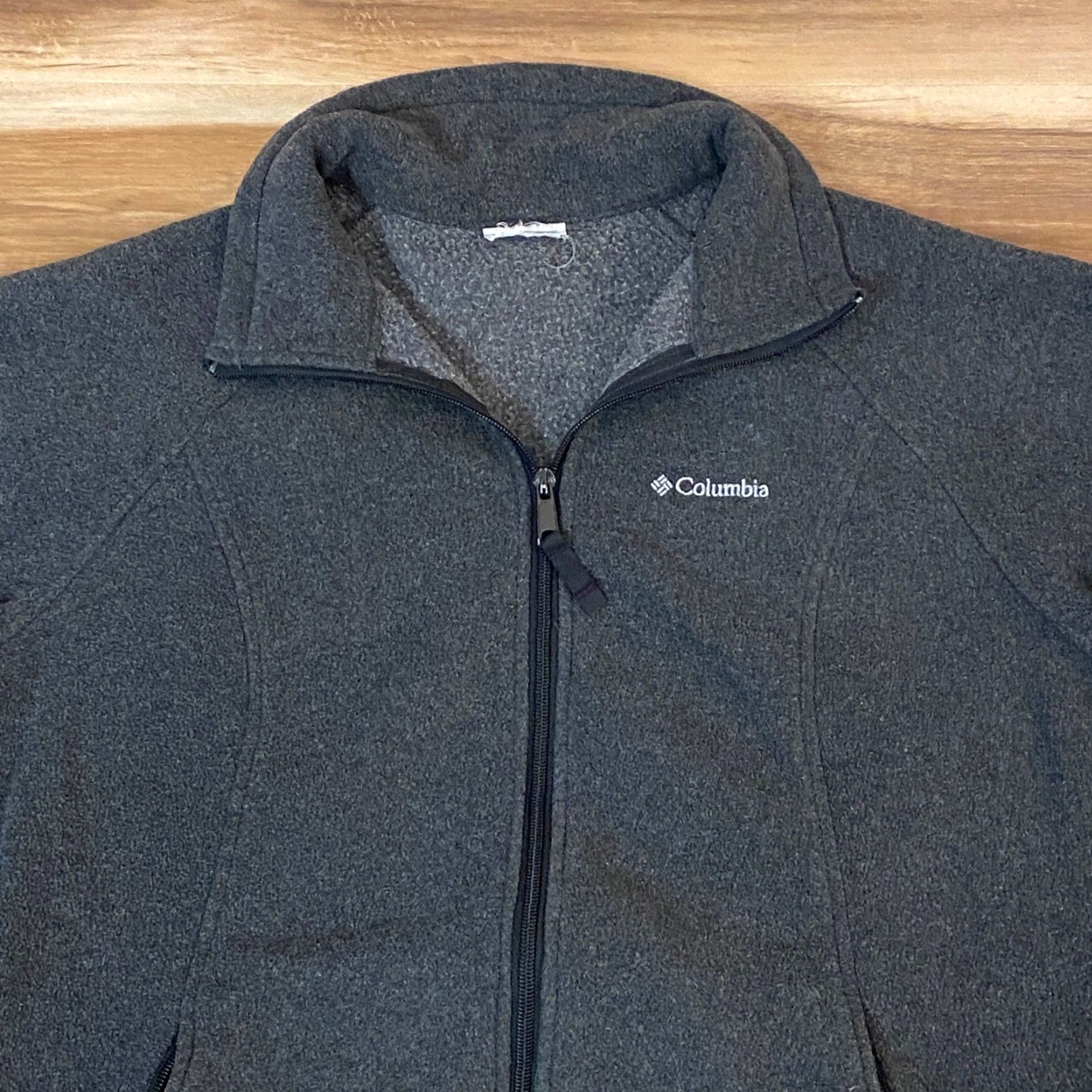 Vintage Columbia Jacket Womens XL Gray Full Zip Fleece Outdoor Activewear Lightweight Breathing Moisture Wicking Quick Dry Zipbed Pockets Logo Size XL / US 12-14 / IT 48-50 - 2 Thumbnail