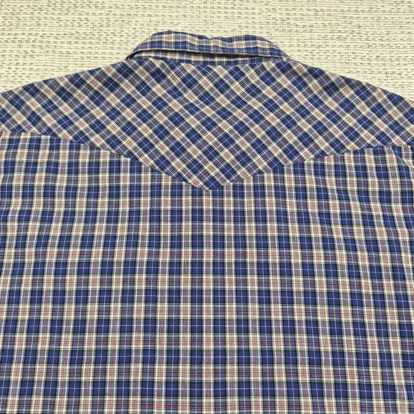 Wrangler VTG Wrangler Pearl Snap Shirt Mens XL Blue Plaid Short Sleeve Western Cowboy Shirt XL Mens Blue Plaid Pearl Snap Western Shirt Size US XL / EU 56 / 4 - 5 Thumbnail