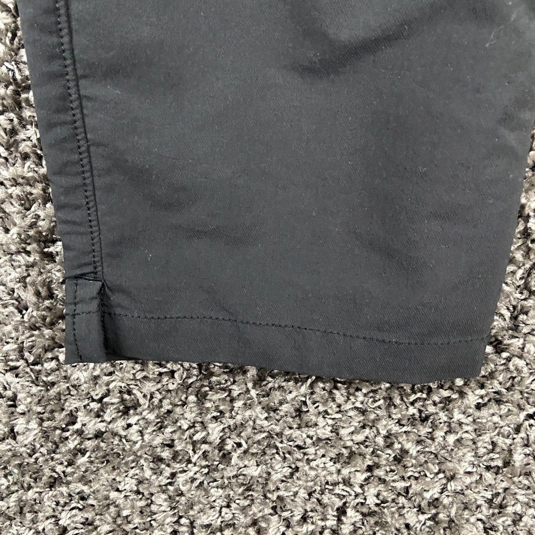 Under Armour Under Armour Pants Mens 34x34 Gray Chino Regular Inseam 34 Size US 34 / EU 50 - 2 Thumbnail