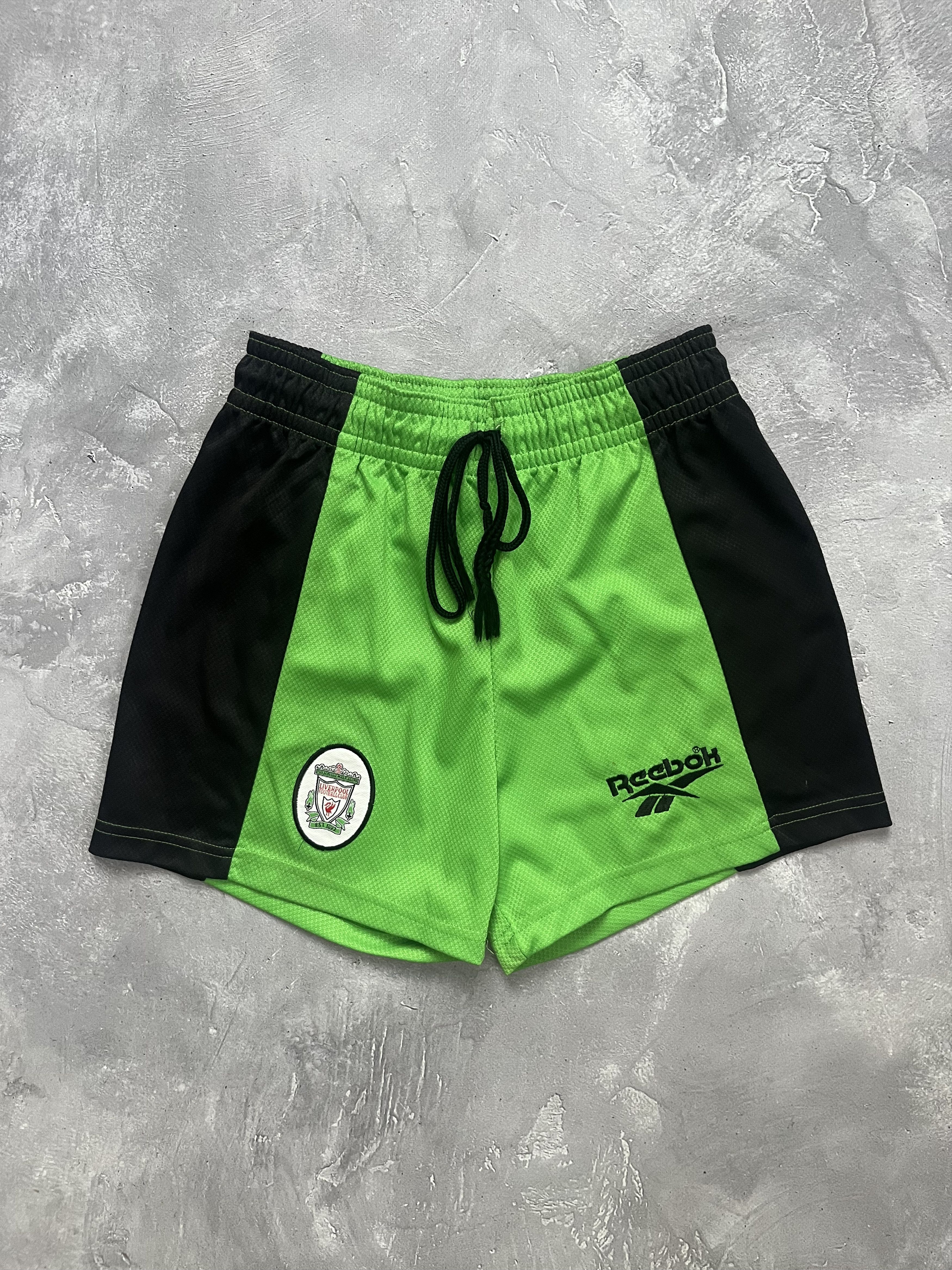 Reebok Liverpool Home football Shorts Reebok Green Men Size 26 Size US 26 / EU 42 - 1 Thumbnail