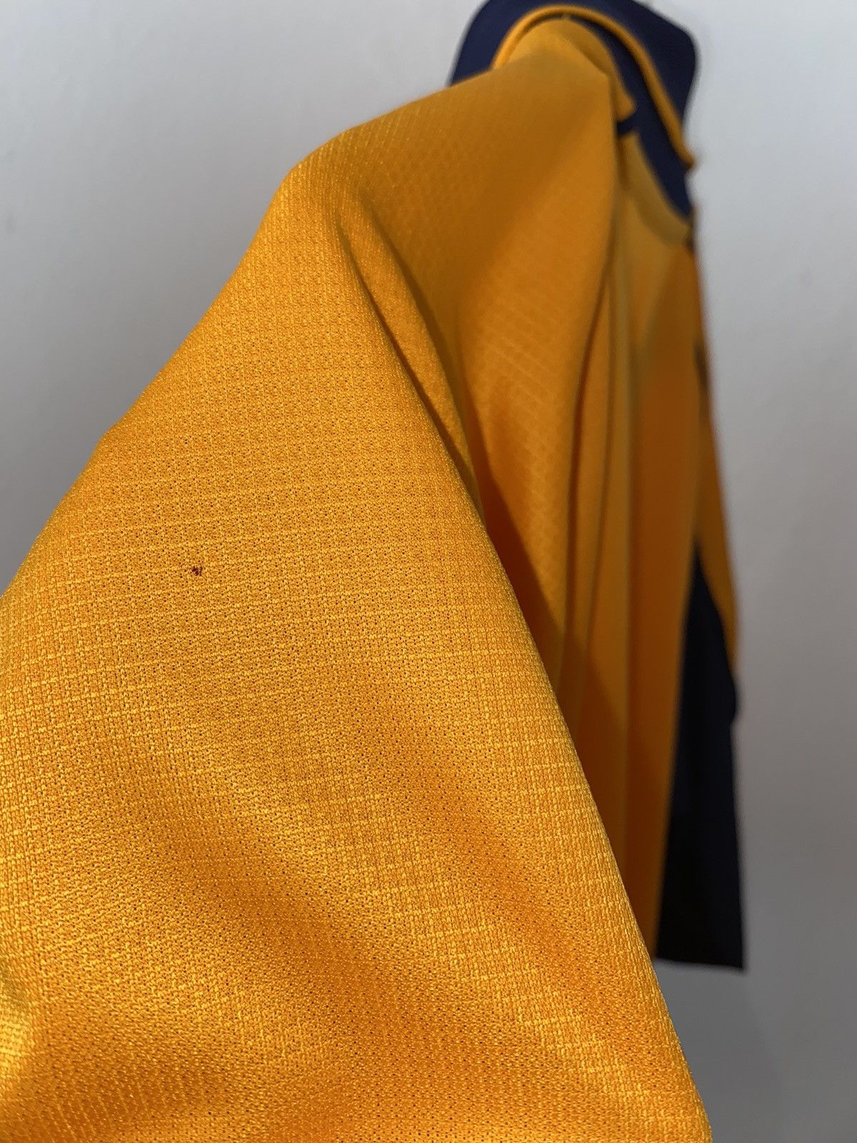 Reebok × Vintage JERSEY LIVERPOOL 2001-2003 THIRD VINTAGE RARE Size US L / EU 52-54 / 3 - 4 Thumbnail