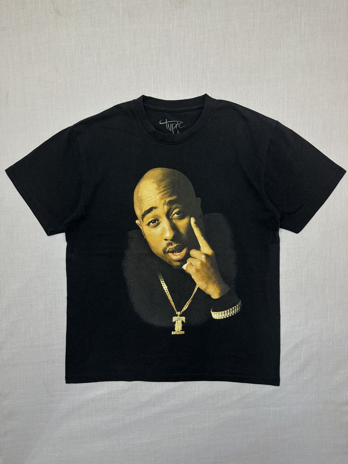 Vintage Y2k t-shirt of rapper Tupac Shakur. Size US L / EU 52-54 / 3 - 1 Thumbnail