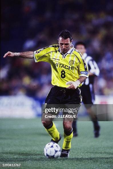 Umbro × Vintage Umbro Kashiwa Reysol Home 1999 Stoichkov #8 Soccer Jersey Size US L / EU 52-54 / 3 - 7 Thumbnail