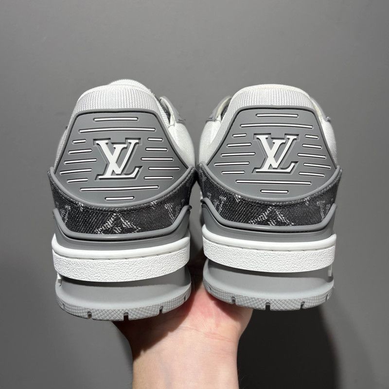 Louis Vuitton Louis Vuitton Trainer Low-Top Sneakers in Gray-White -2508 Size US 8.5 / EU 41-42 - 3 Thumbnail