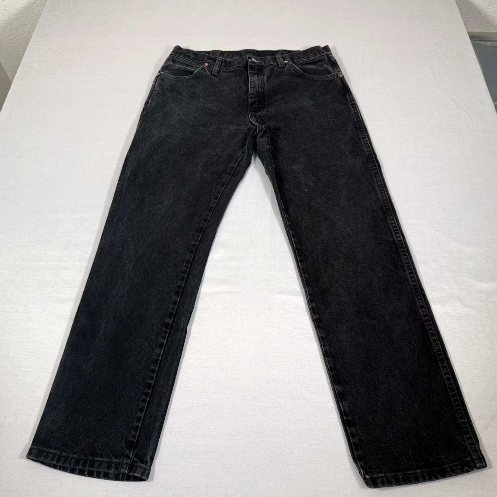 Wrangler Wrangler Jeans Men 34x30 Black 13MWZ Straight Fit Denim Pants Western Cowboy Cut Cotton Regular Front Pockets Mens Size US 34 / EU 50 - 2 Thumbnail