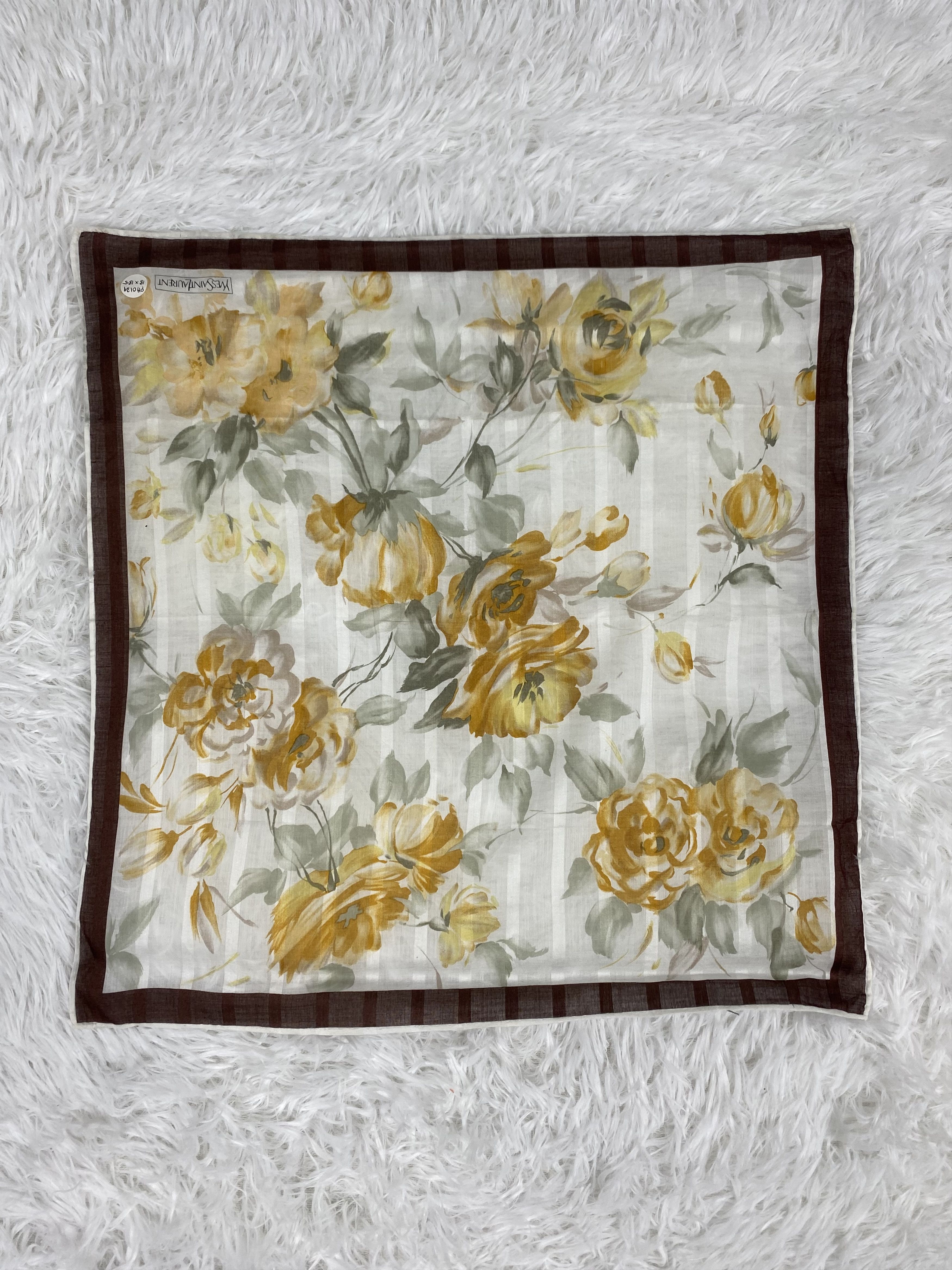Vintage Vintage Yves Saint Laurent Handkerchief PH0139 Size ONE SIZE - 3 Thumbnail