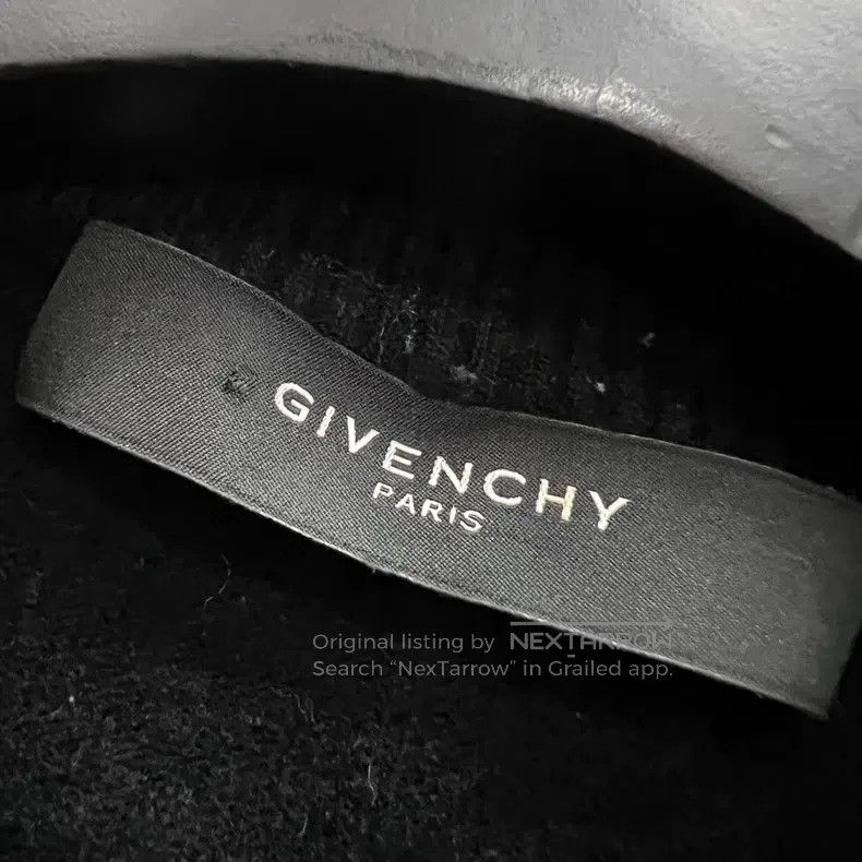 Givenchy Givenchy Dog head printed sweater Size US XS / EU 42 / 0 - 5 Thumbnail