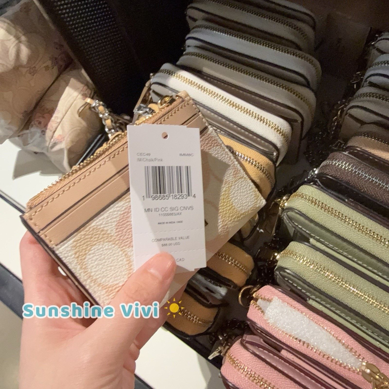 Coach NWT Coach Mini Skinny Id Case Pretty Gold/Chalk/Pink CEC49 Size ONE SIZE - 5 Thumbnail