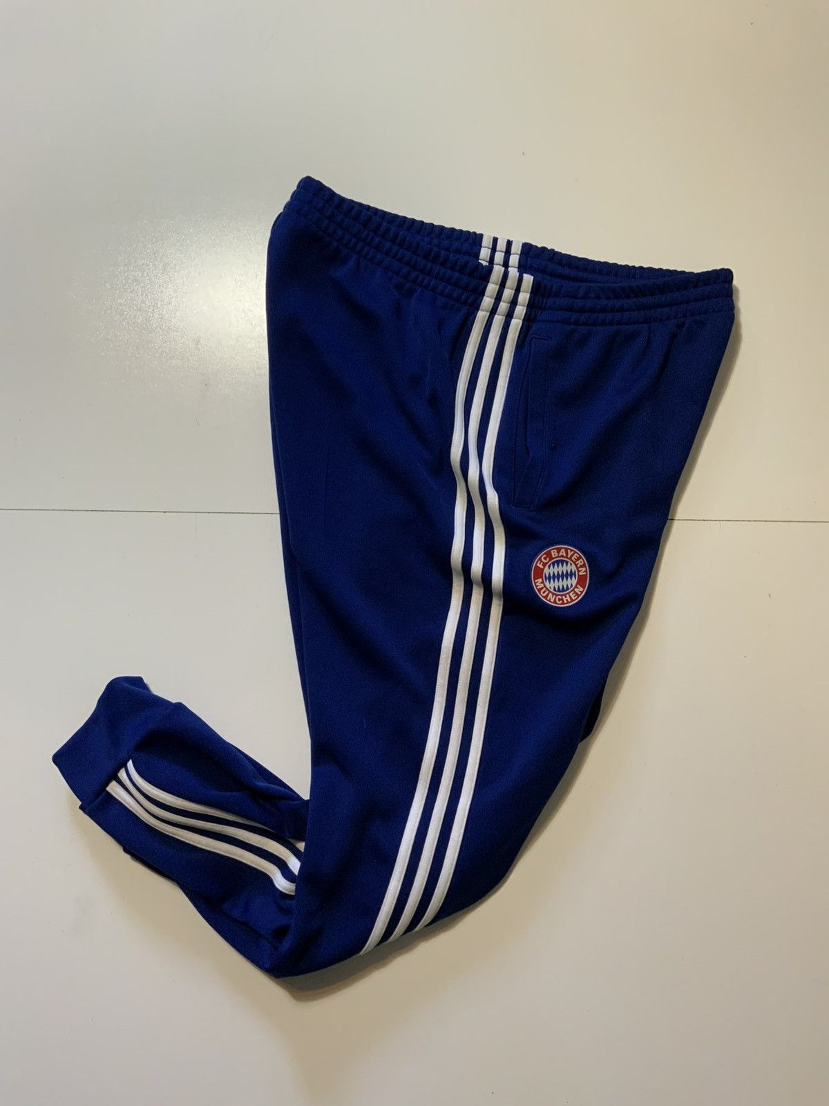 Adidas Adidas FC Bayern Munchen Football Club Soccer Track Pants Size US 36 / EU 52 - 2 Thumbnail