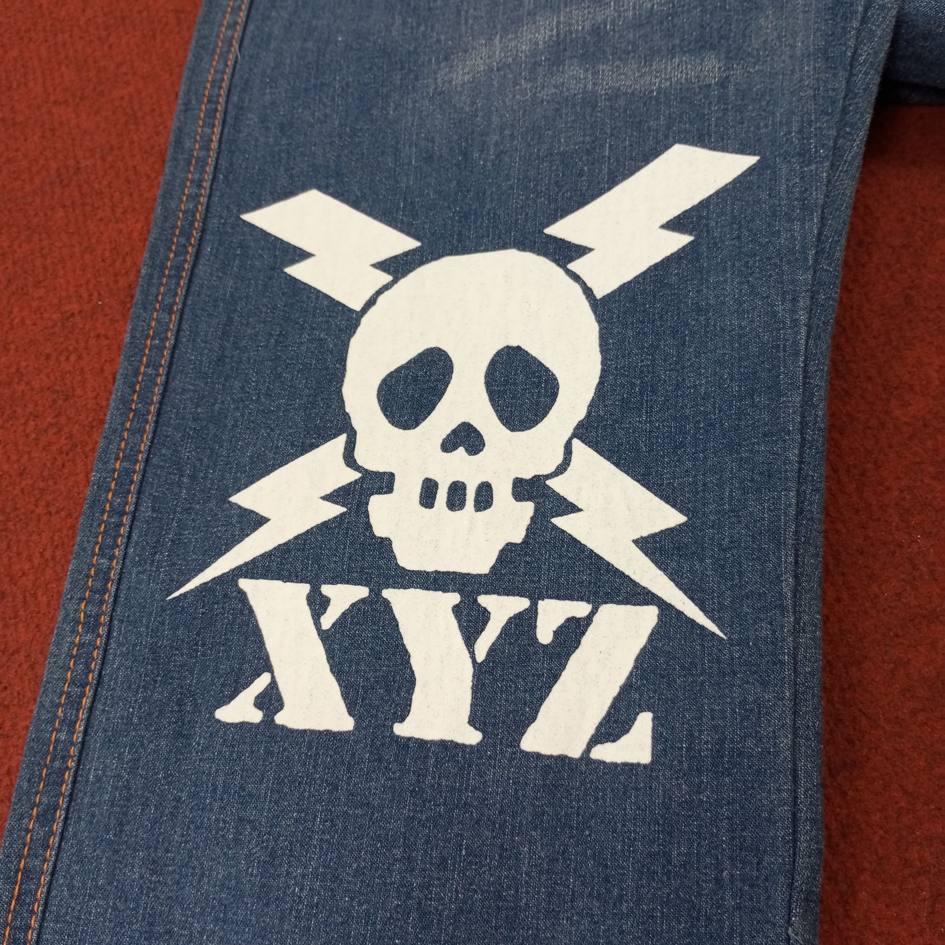 Vintage Skulls XYZ Streetwear Style Jeans c217n12 Size US 26 / EU 42 - 15 Thumbnail