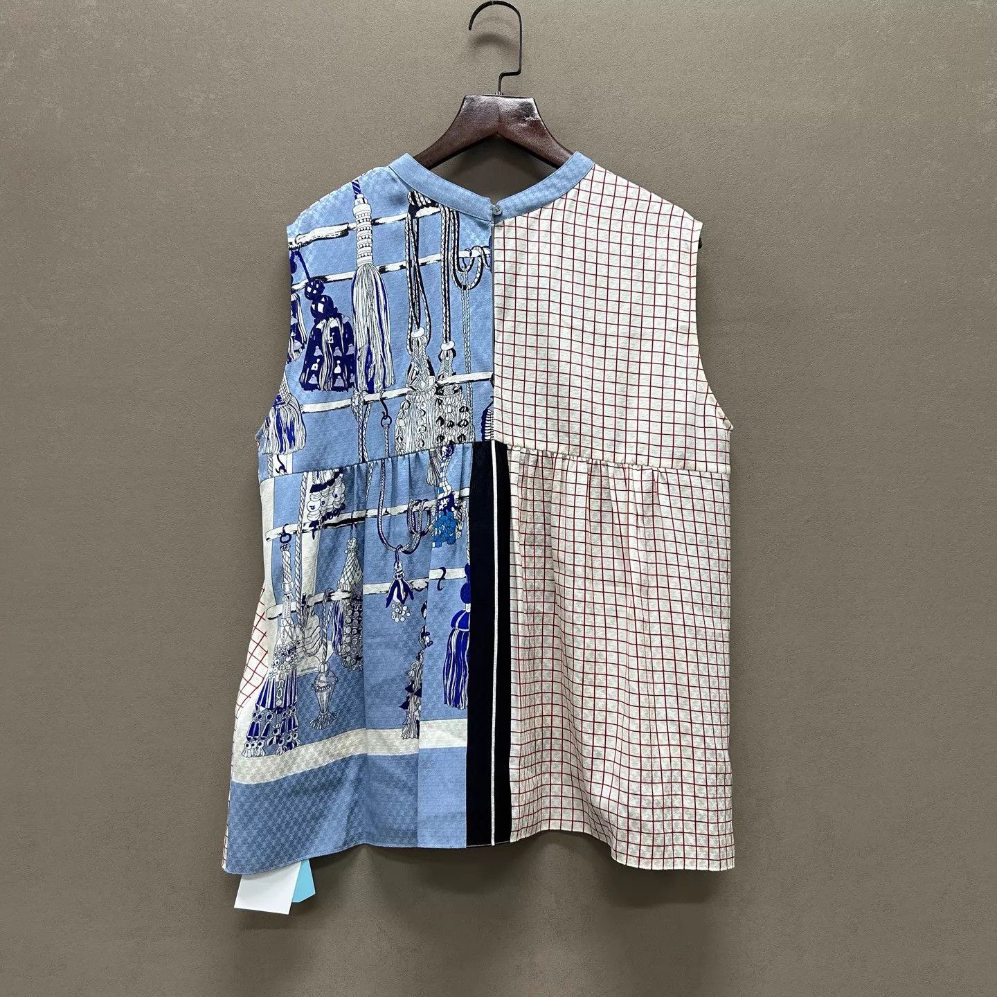 Hermes HERMES 99 New Silk Crepe Colorblocked Printed Sleeveless 40 Size M / US 6-8 / IT 42-44 - 2 Thumbnail
