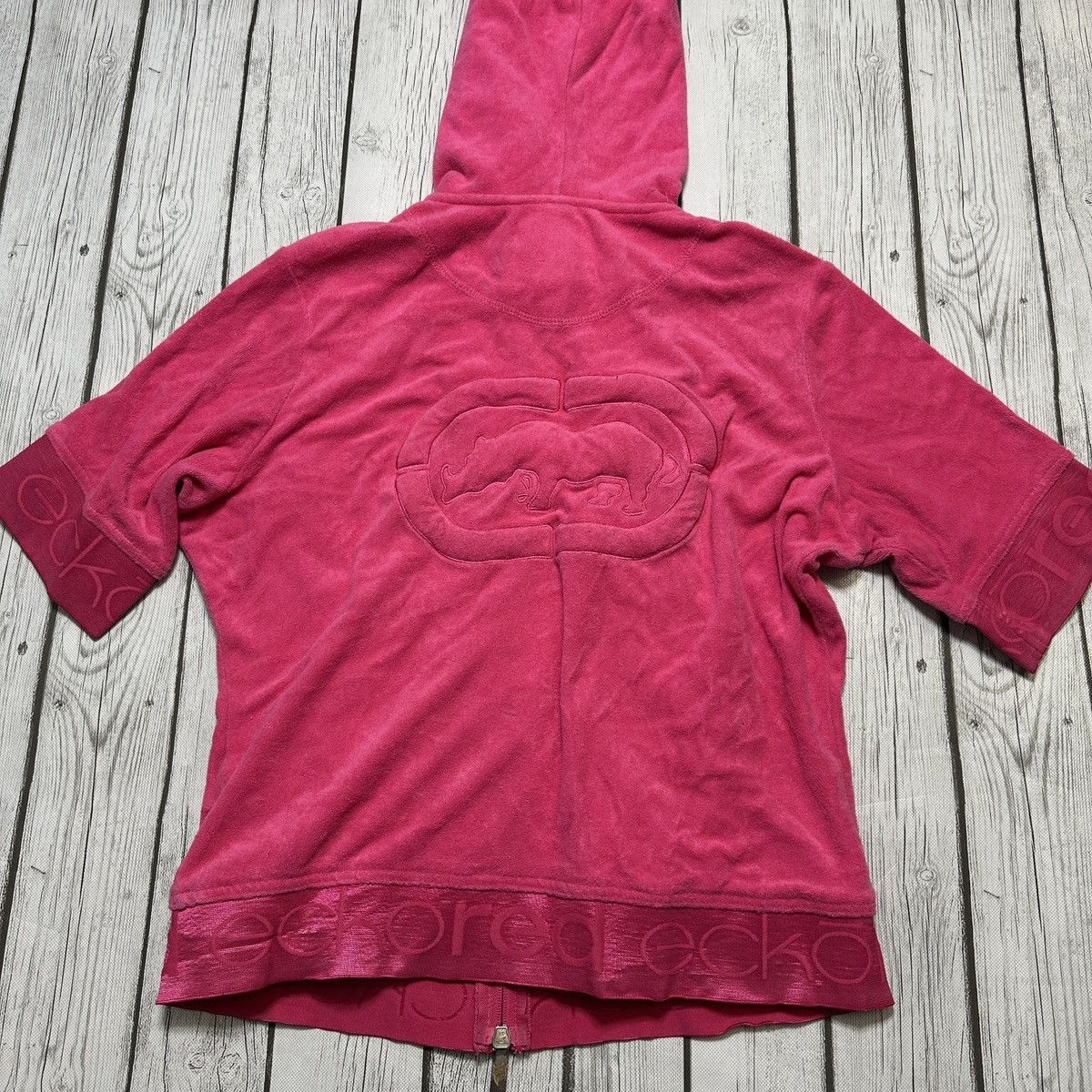 Ecko Unltd. × Vintage Vintage Ecko Red velour short sleeve hoodie Size L / US 10 / IT 46 - 4 Thumbnail