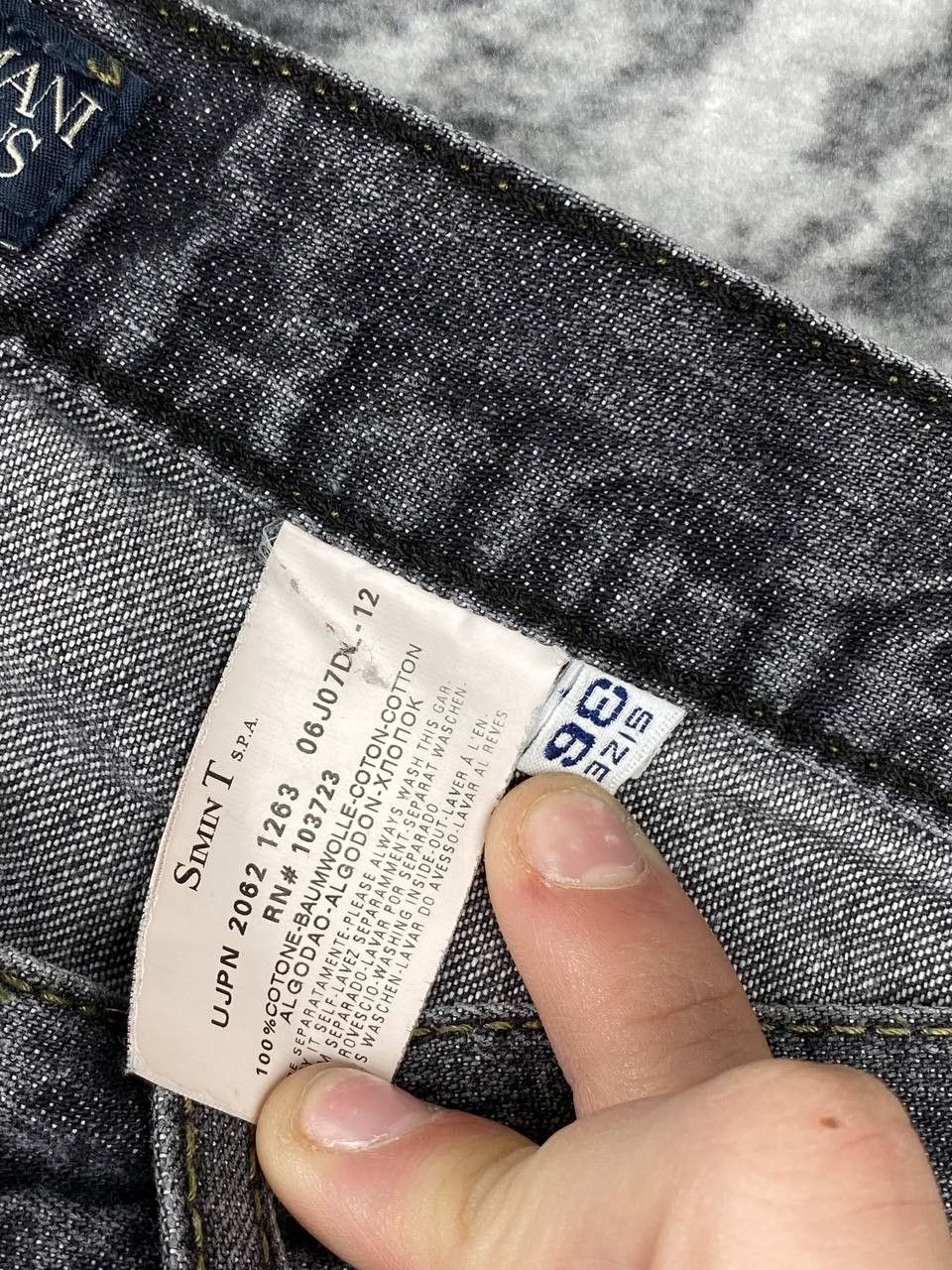 Armani Vintage Armani Denim Jeans Size US 36 / EU 52 - 13 Thumbnail