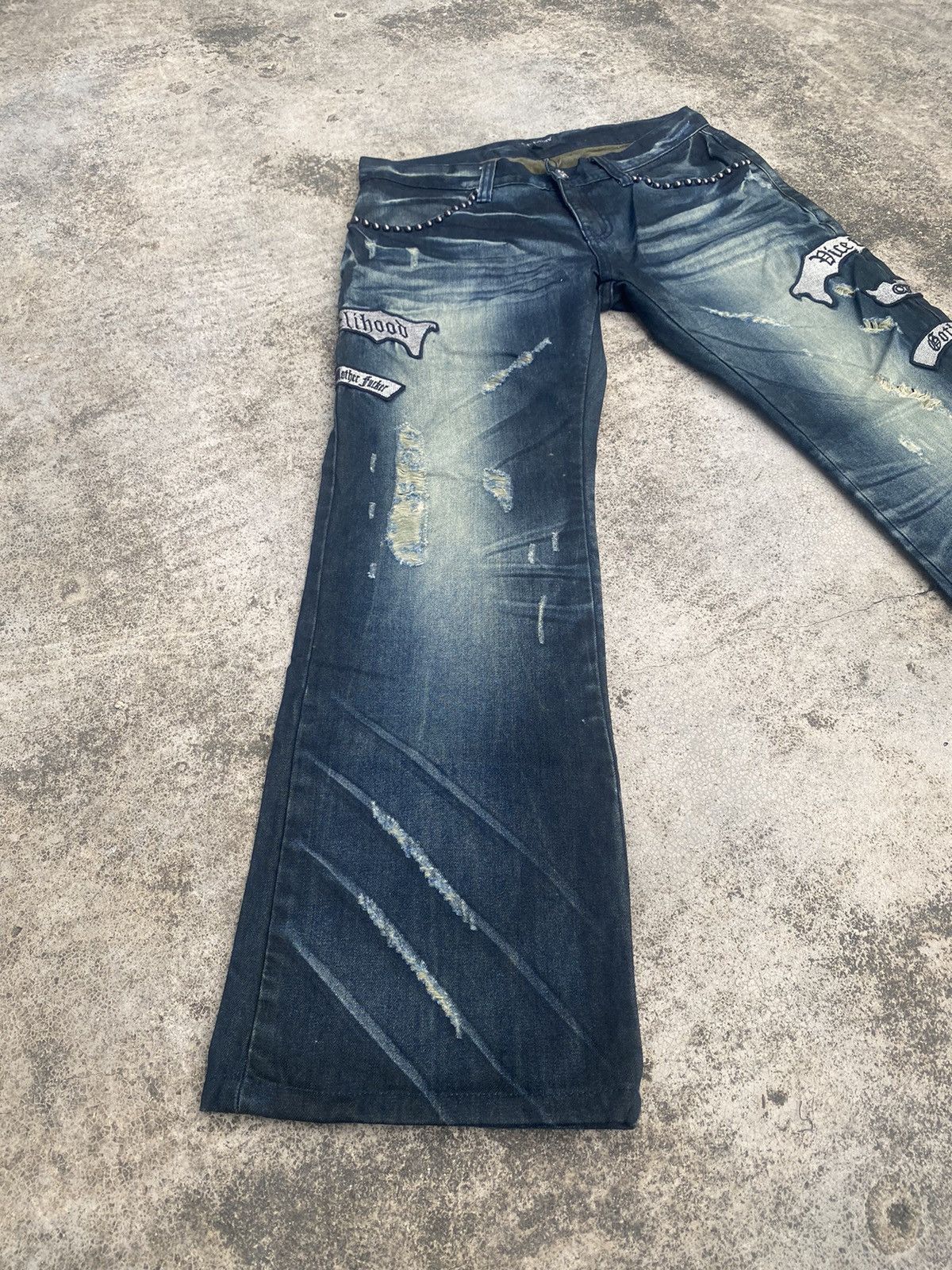 If Six Was Nine × Japanese Brand Flare Jeans Vice Fairy Clawmark Patches Studded Size US 32 / EU 48 - 1 Thumbnail