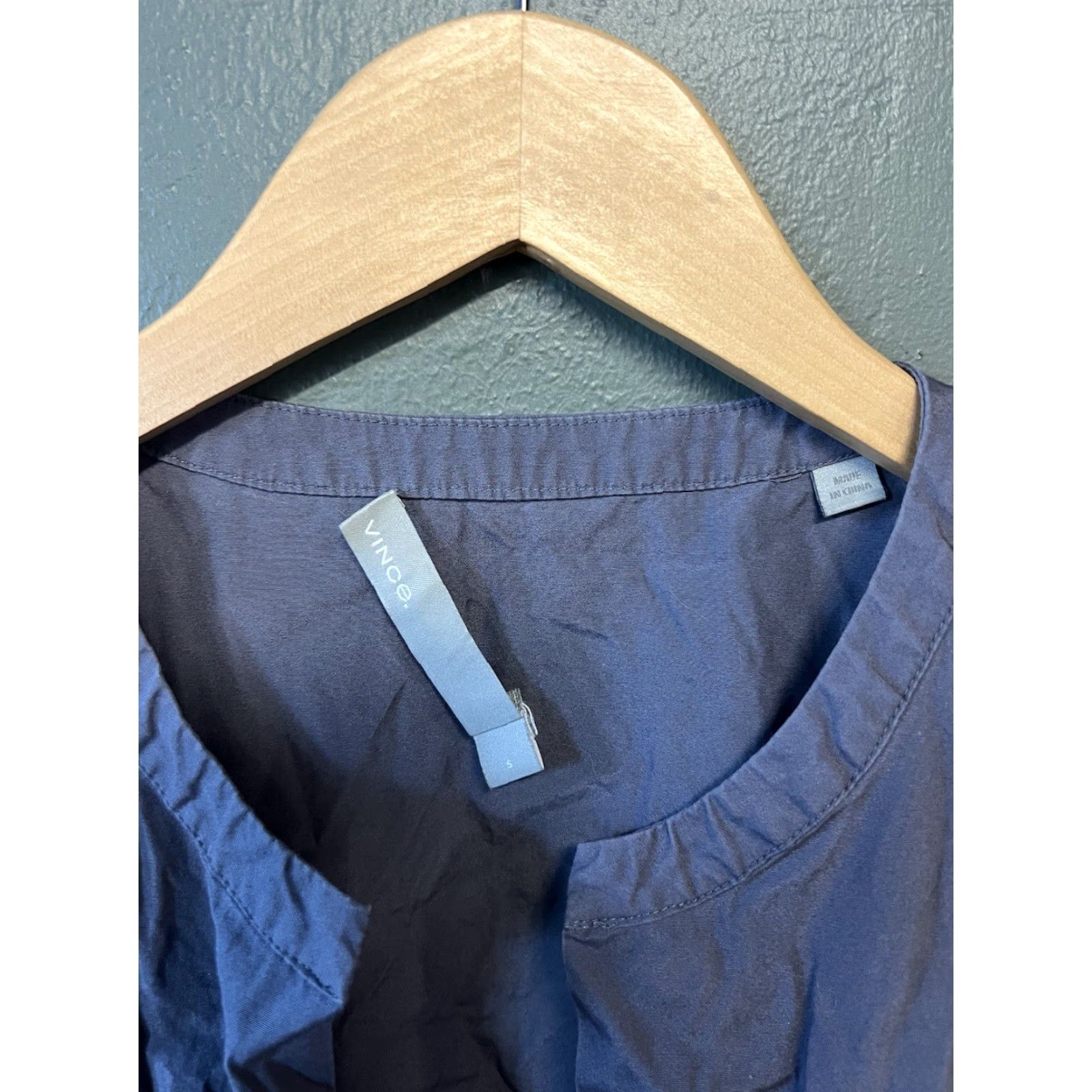 Vince Vince Womens Shift Dress Blue Short Sleeve Small Pullover V-Neck Casual Minimalist Oversized Pockets 34" 23" Size 28" / US 6 / IT 42 - 3 Thumbnail