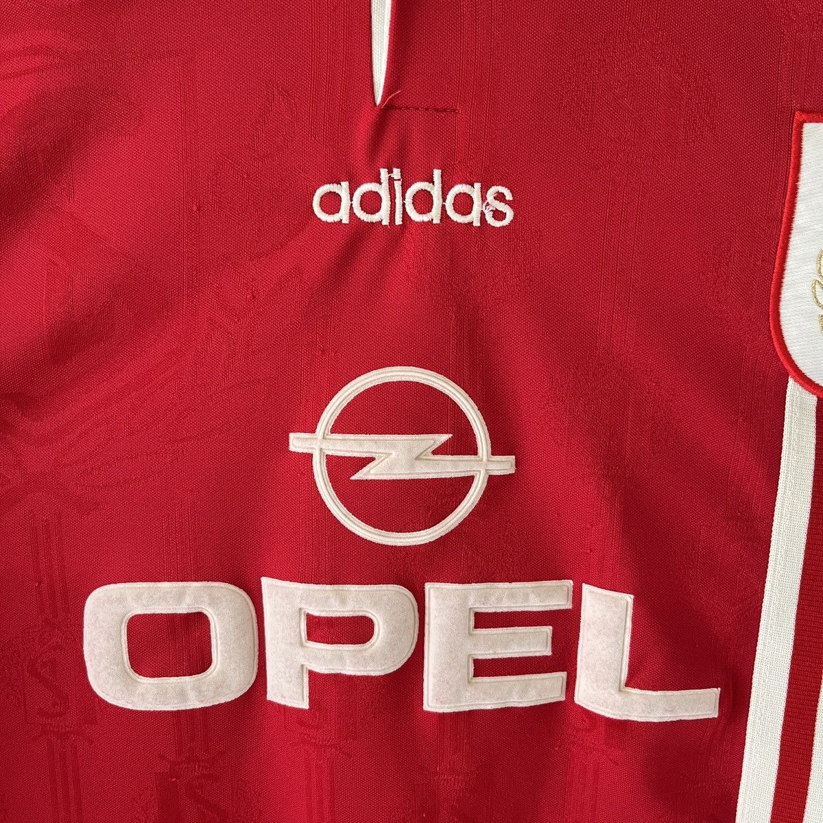 Adidas × Vintage Vintage Standar Liege 1997-98 Home Adidas Football Jersey Size US XS / EU 42 / 0 - 7 Thumbnail