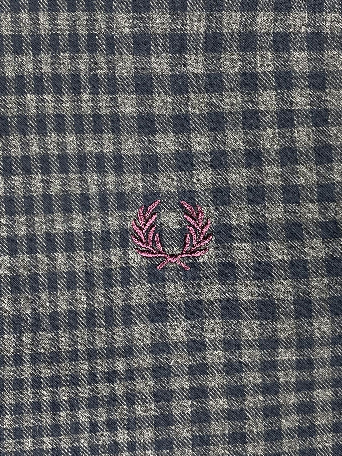 Fred Perry Y2K Fred Perry Button Up Checkered Shirt Size US M / EU 48-50 / 2 - 9 Thumbnail