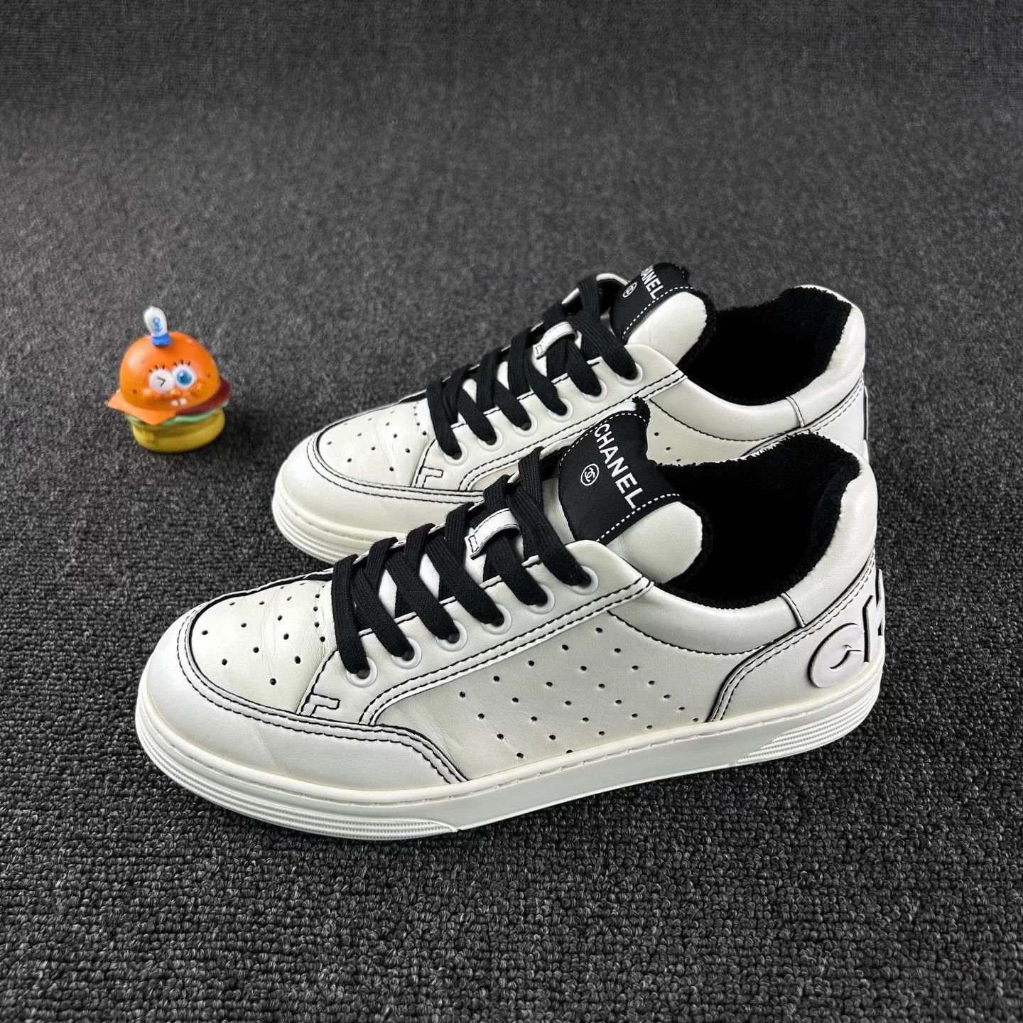 Chanel Chanel White Logo Sneaker 37.5 EU Like New HB5724 Size US 6.5 / IT 36.5 - 1 Thumbnail