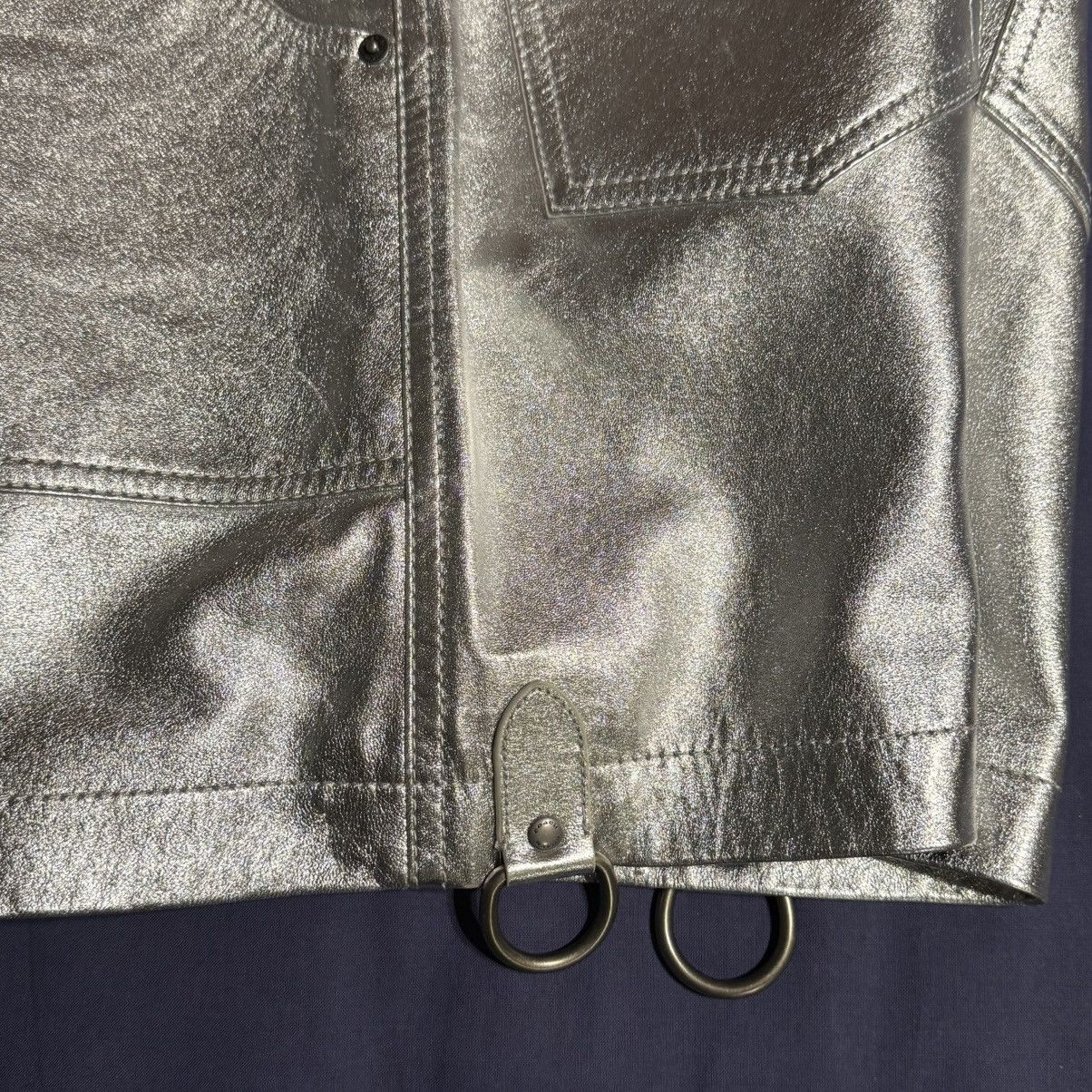 Coach Coach metallic silver leather shorts Size US 32 / EU 48 - 4 Thumbnail