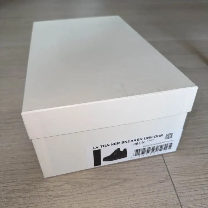Louis Vuitton Louis Vuitton Black Suede Low-Top Sneakers -2508 Size US 9.5 / EU 42-43 - 4 Thumbnail