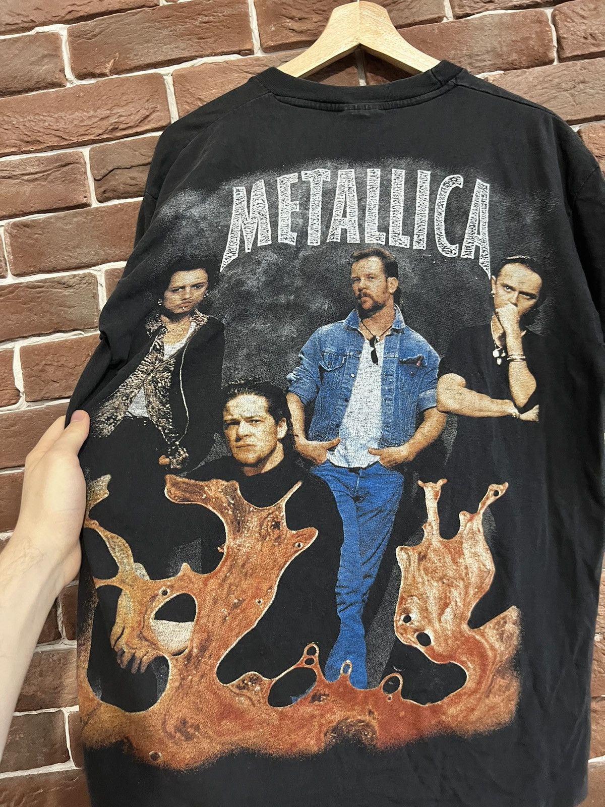 Band Tees Rare Vintage 90s Metallica Load Heavy Metal Band Tshirt Size US XL / EU 56 / 4 - 4 Thumbnail