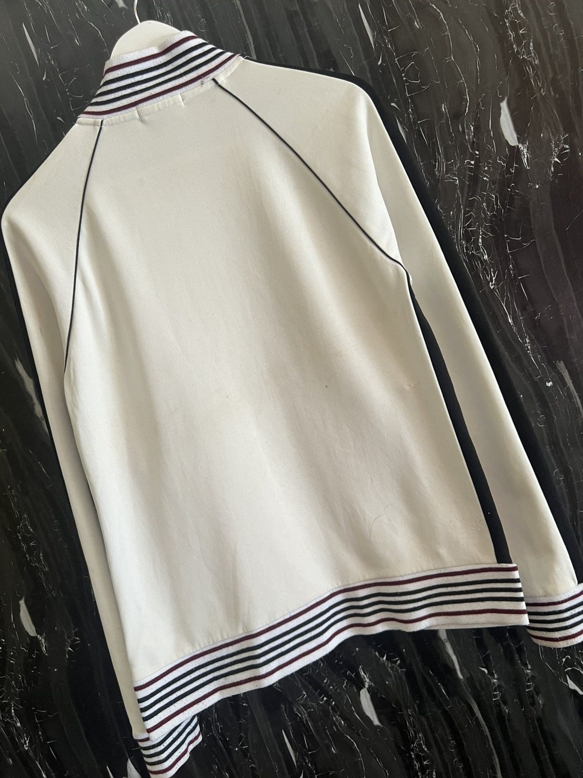 Burberry Burberry Small Logo Sweater – Luxury Minimal Streetwear Size US M / EU 48-50 / 2 - 5 Thumbnail