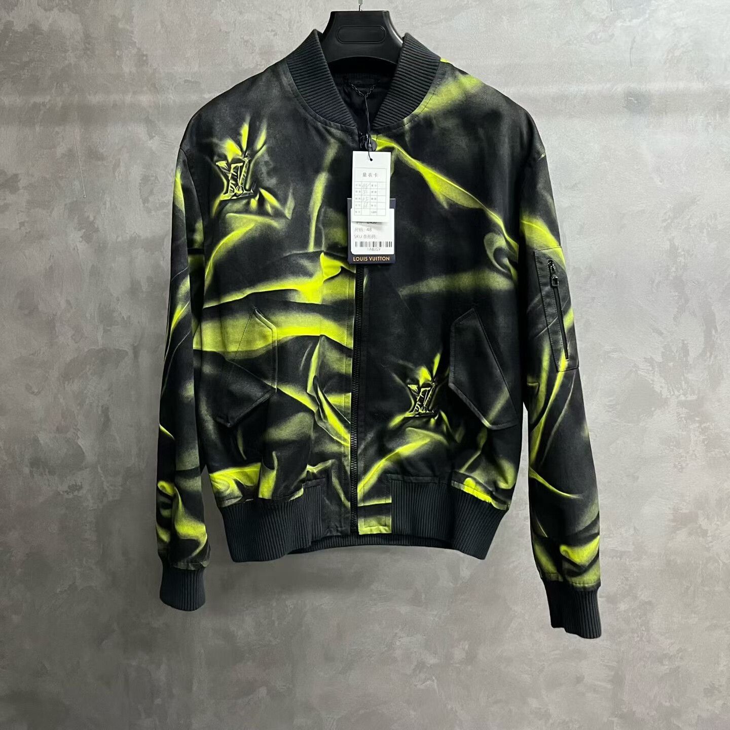 Louis Vuitton Louis Vuitton Retro Printed Green Light Jacket xs Men Size US XS / EU 42 / 0 - 1 Thumbnail
