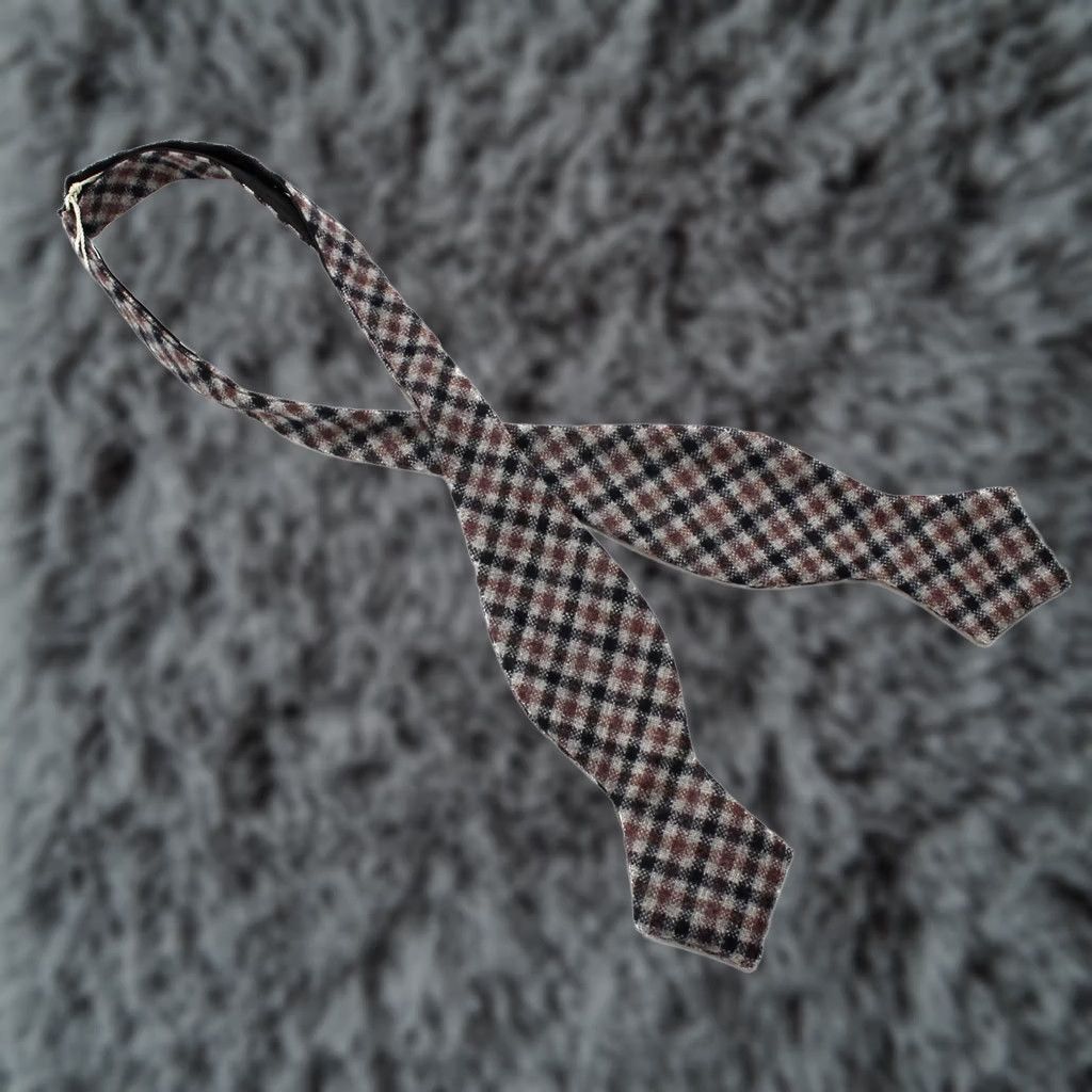 Suitsupply SUITSUPPLY Check Pink Bow Tie Men's ONE SIZE Wool Silk Adjustable Formal Tied Size ONE SIZE - 1 Thumbnail