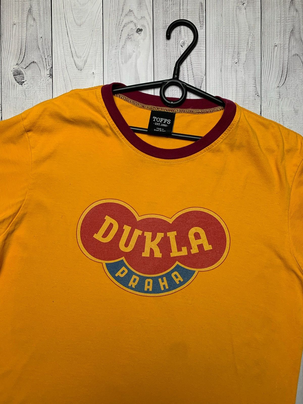 Vintage Vintage Dukla Praha soccer jersey rare size L orange Size US L / EU 52-54 / 3 - 2 Thumbnail