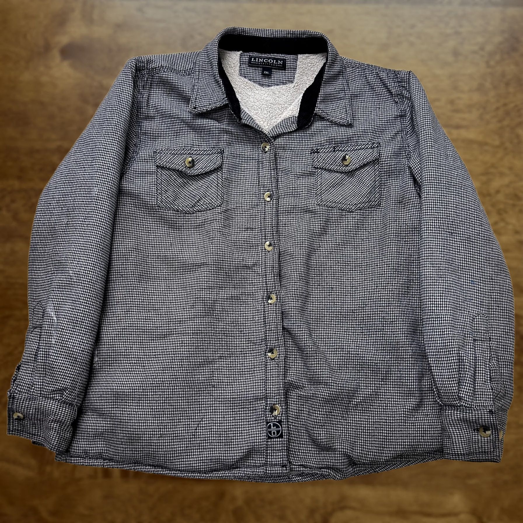 Vintage Lincoln Outfitters Shirt Jacket Mens Medium Gray Sherpa Lined Flannel Workwear Shirt Jacket Mens Medium Gray Sherpa Lined Flannel Workwear Size US M / EU 48-50 / 2 - 1 Thumbnail